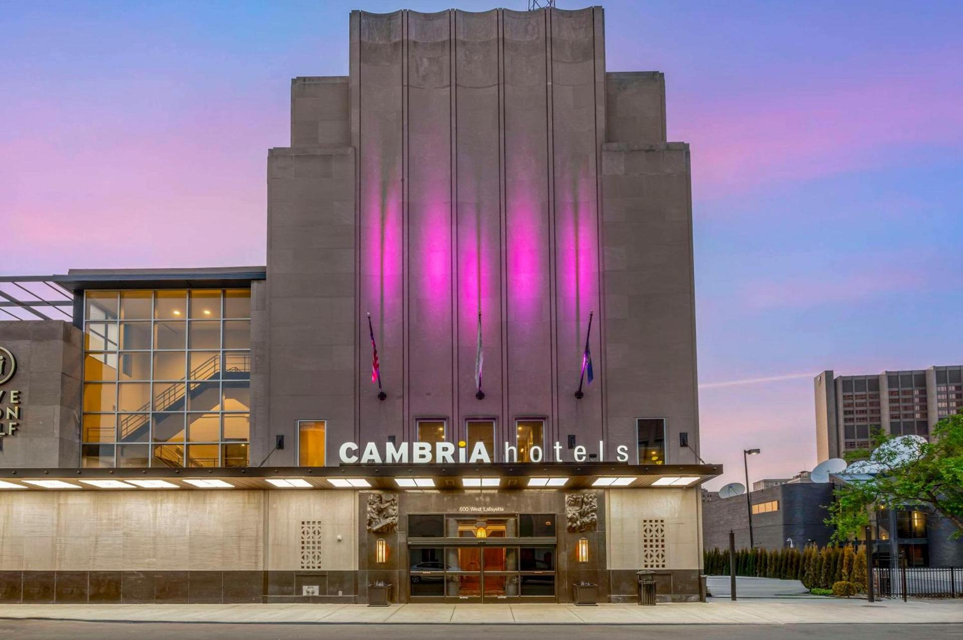 Cambria Hotel Detroit Downtown photo 7