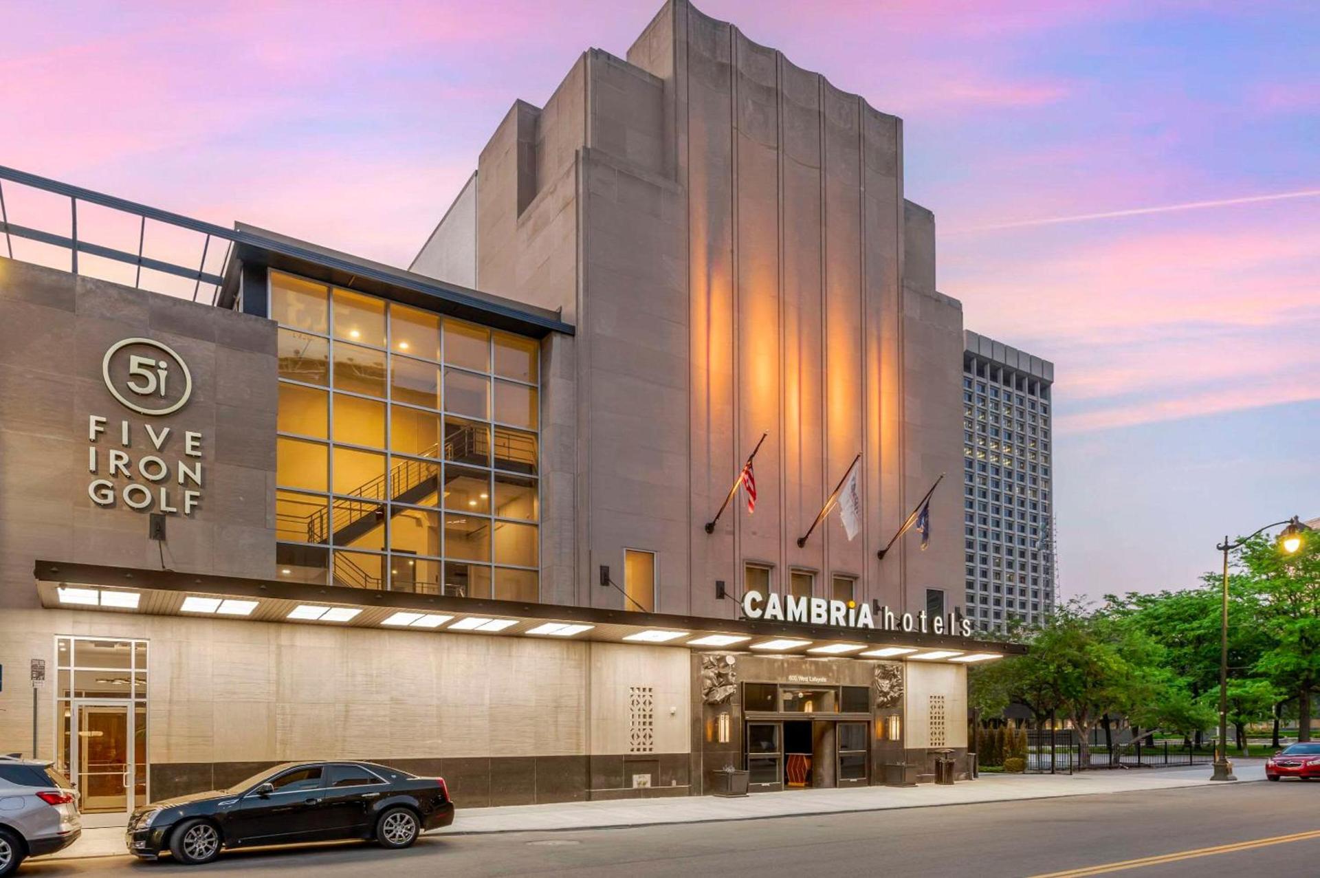 Cambria Hotel Detroit Downtown photo 8