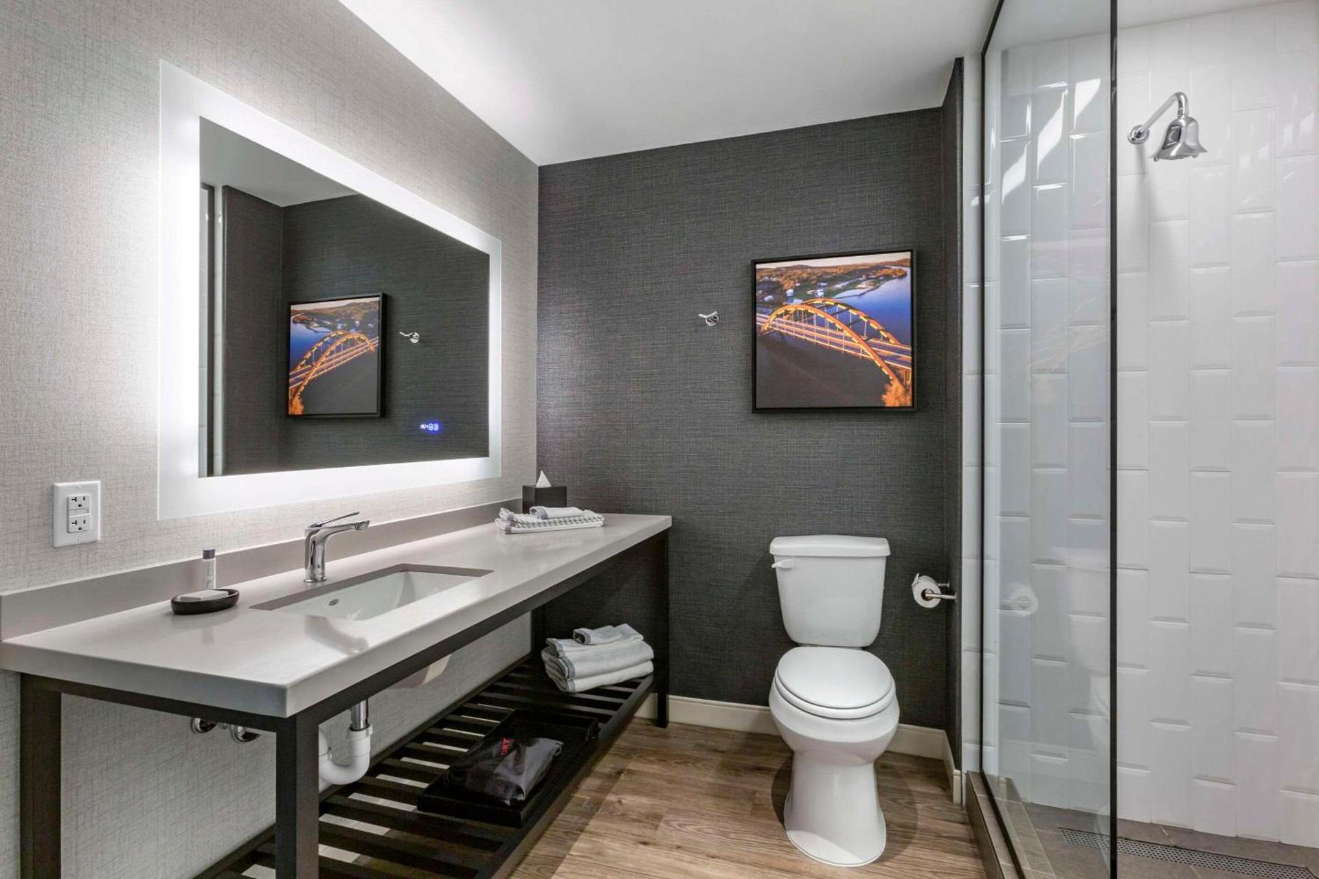 Cambria Hotel Austin Airport photo 15