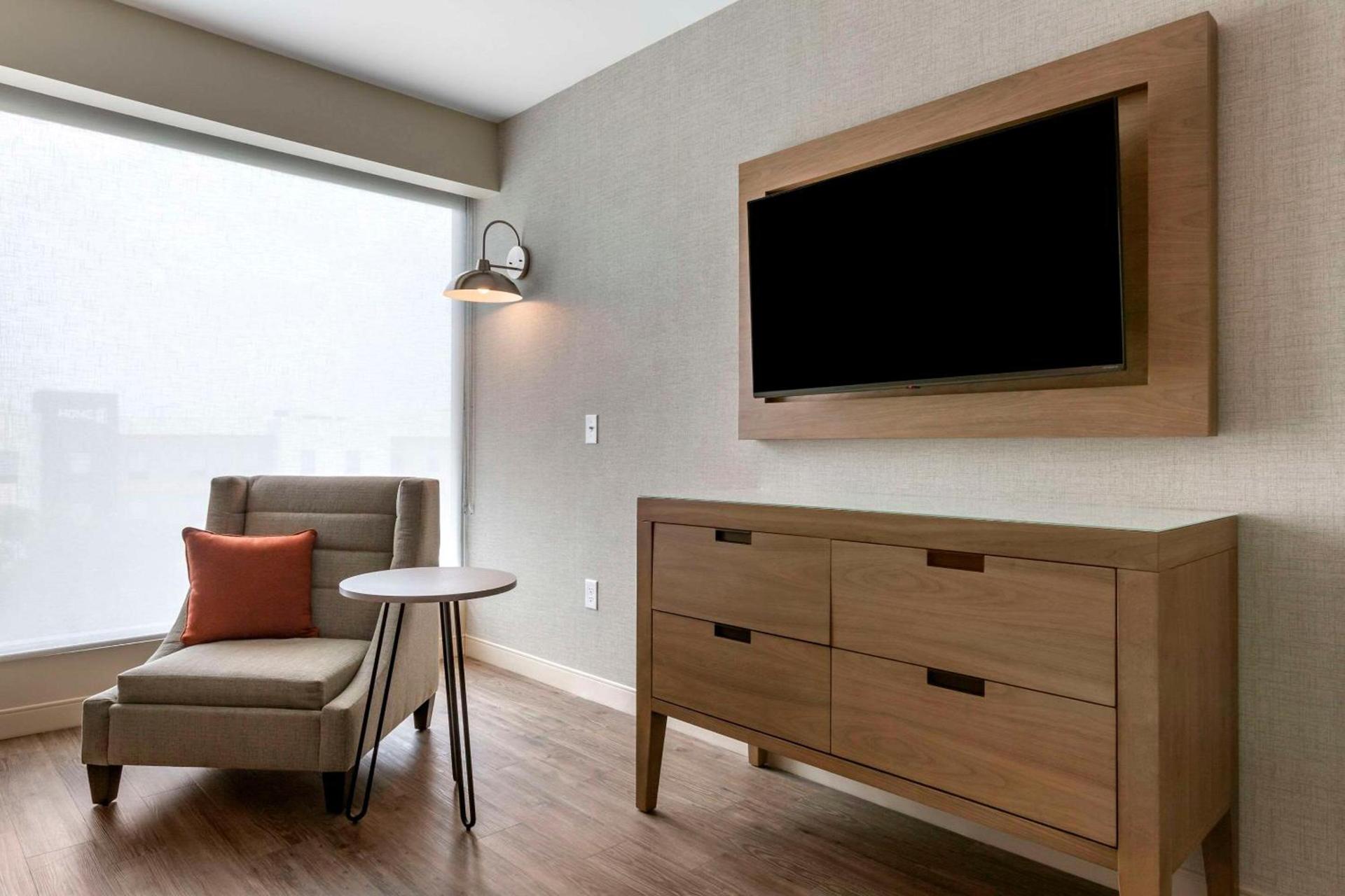 Cambria Hotel Austin Airport photo 26