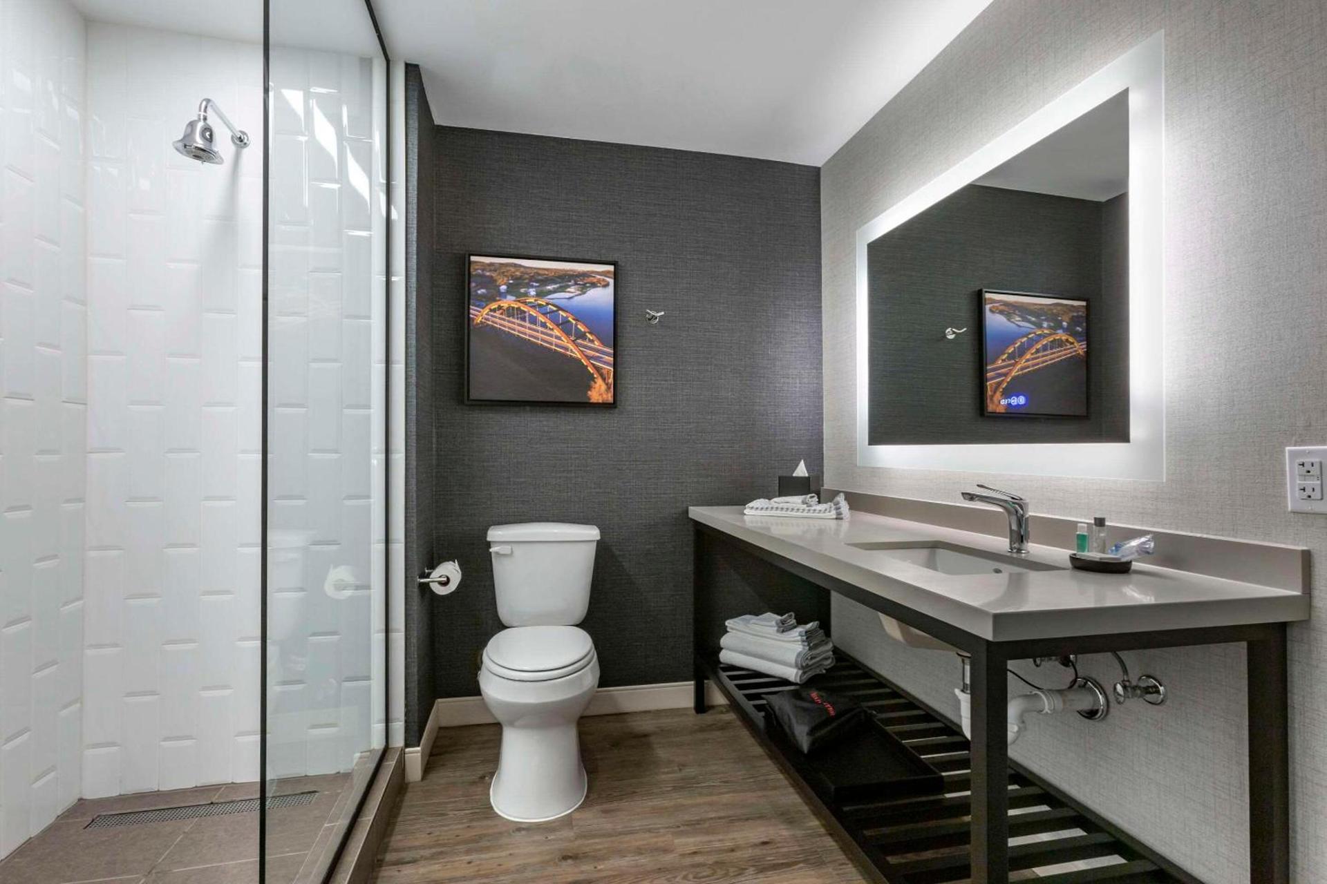Cambria Hotel Austin Airport photo 33