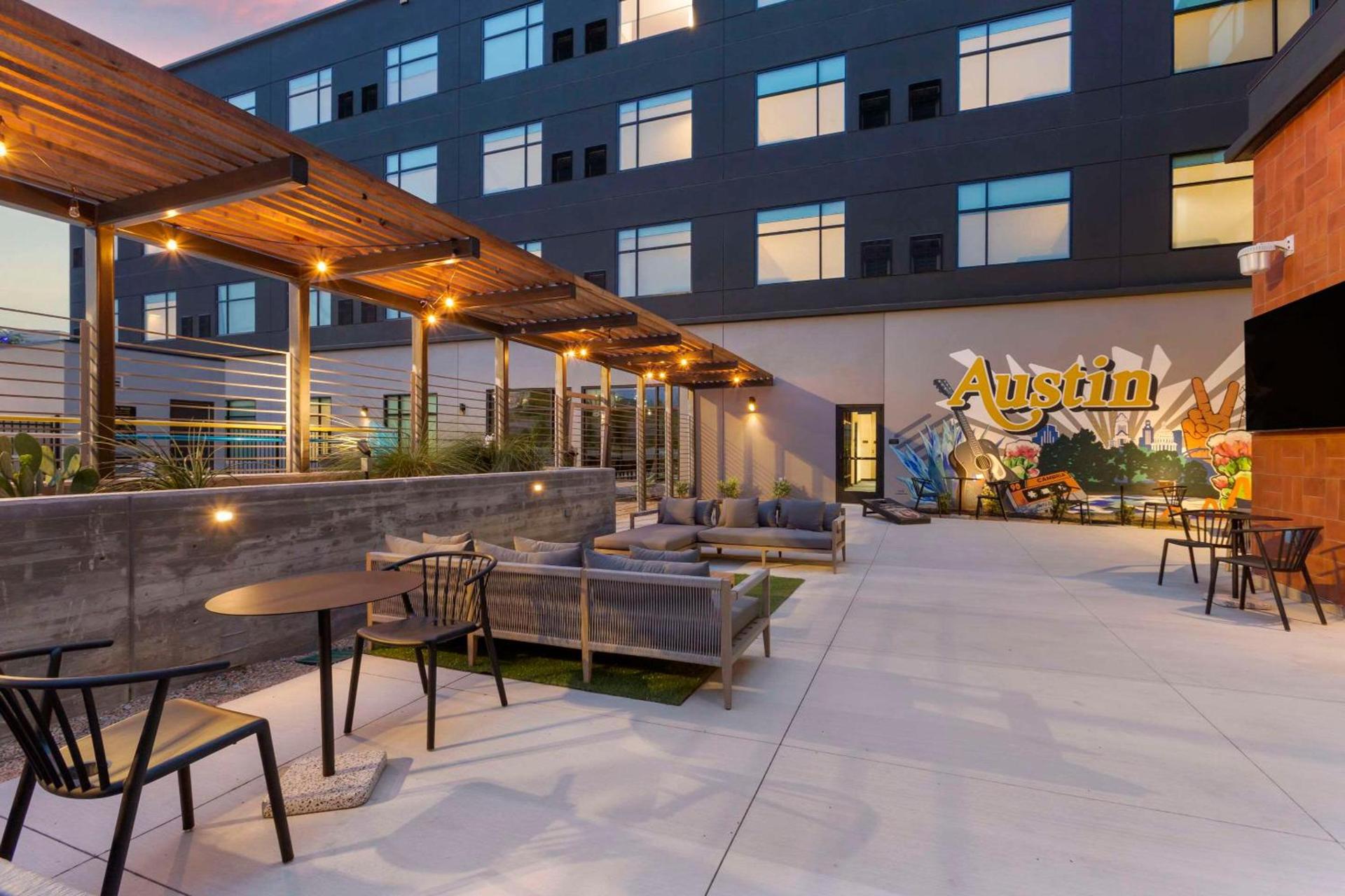 Cambria Hotel Austin Airport photo 67