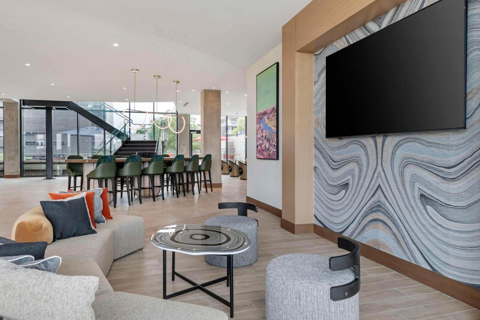 Cambria Hotel Austin Downtown photo 7