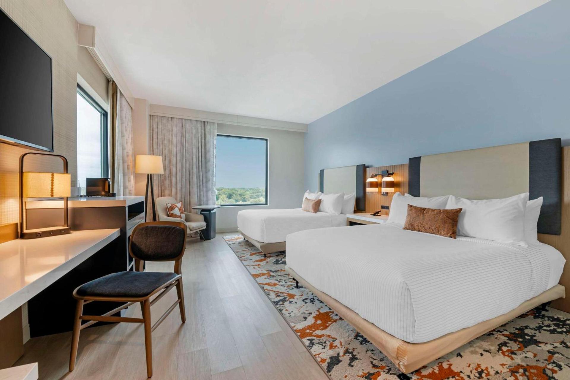 Cambria Hotel Austin Downtown photo 18