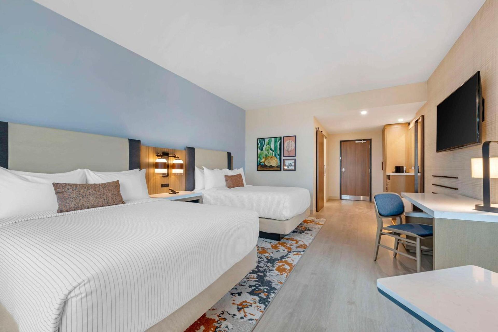 Cambria Hotel Austin Downtown photo 30