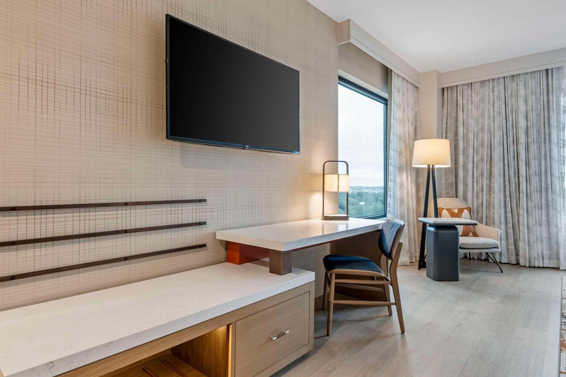 Cambria Hotel Austin Downtown photo 31