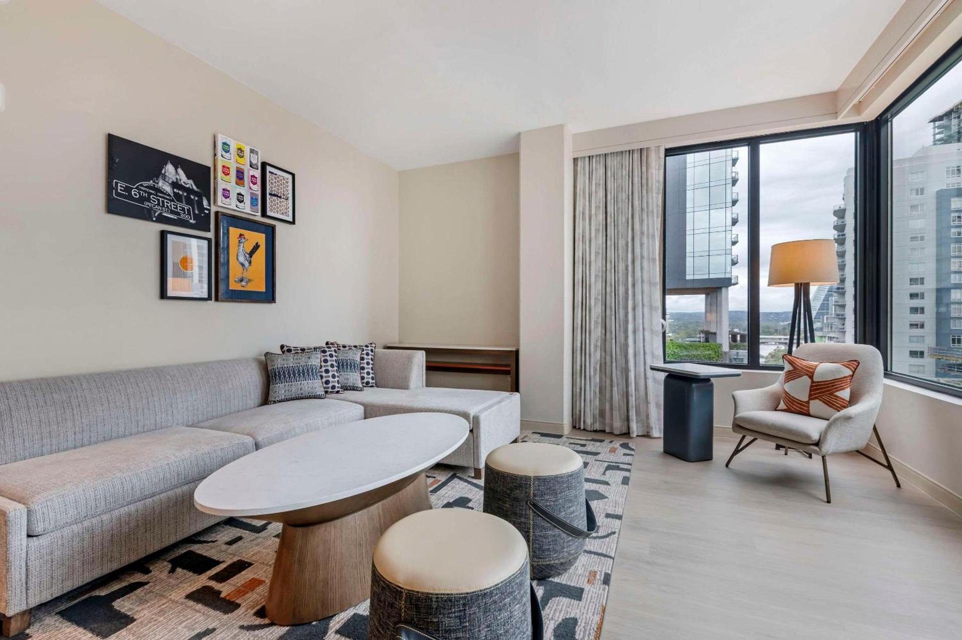 Cambria Hotel Austin Downtown photo 43