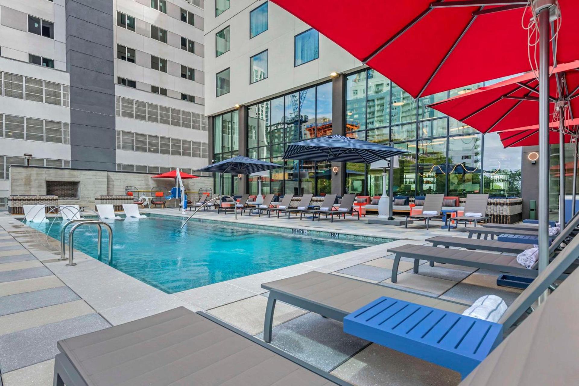Cambria Hotel Austin Downtown photo 49