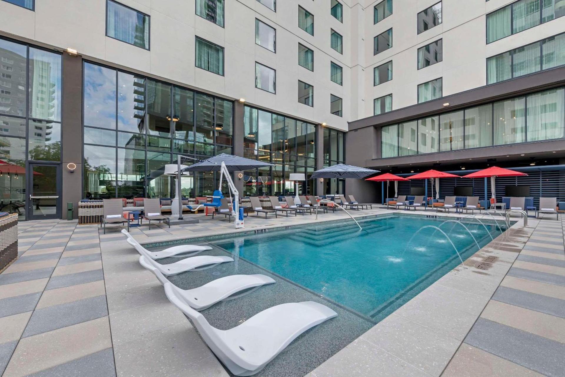 Cambria Hotel Austin Downtown photo 51