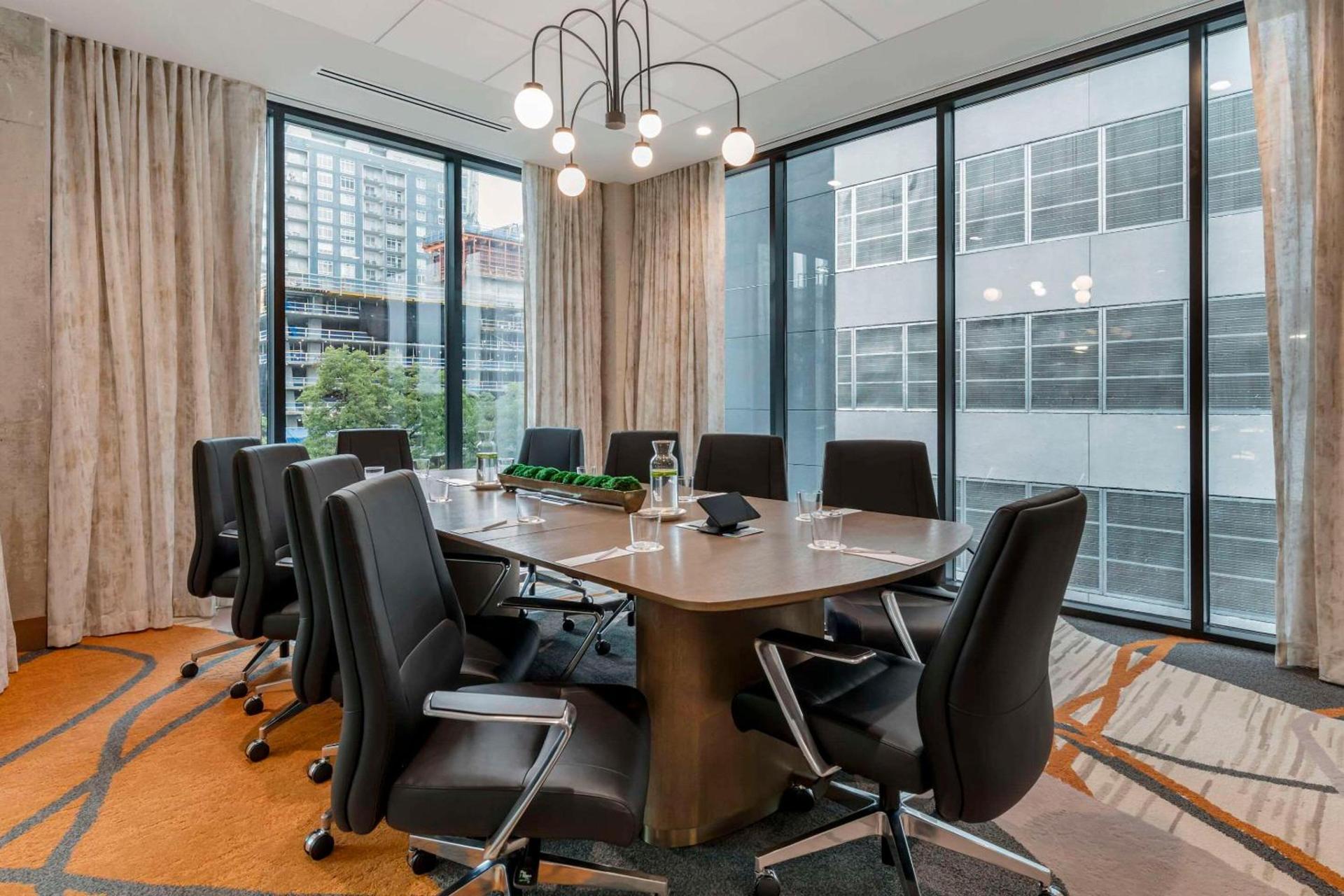 Cambria Hotel Austin Downtown photo 60
