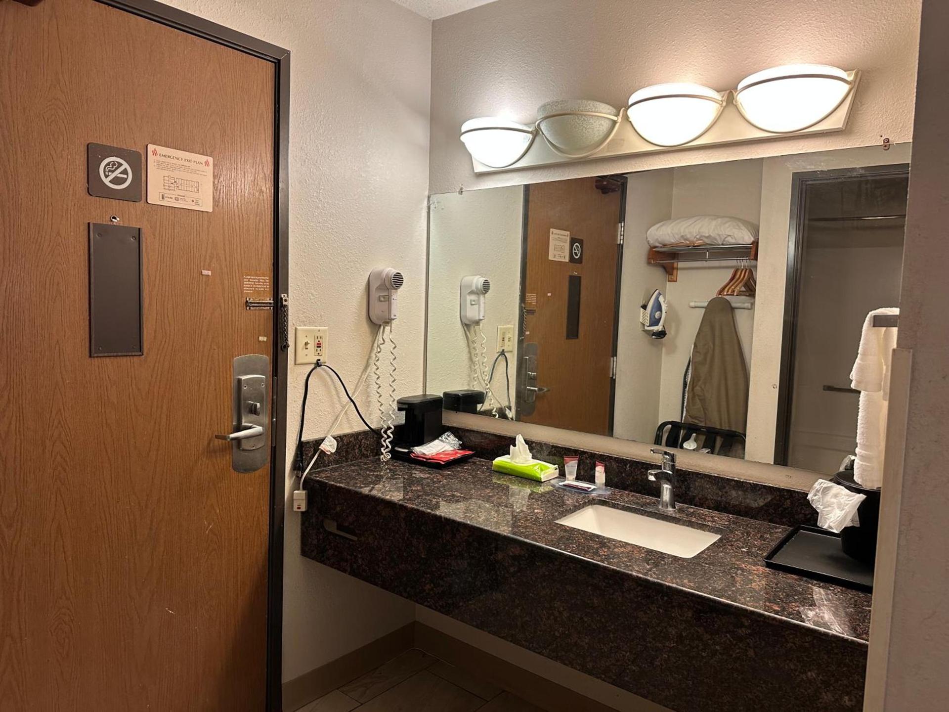 Hotel Inn Milwaukee photo 4