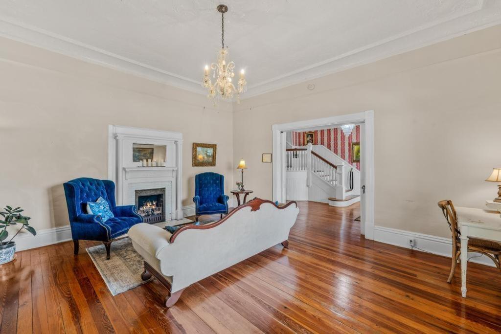 Veranda Historic Inn photo 9