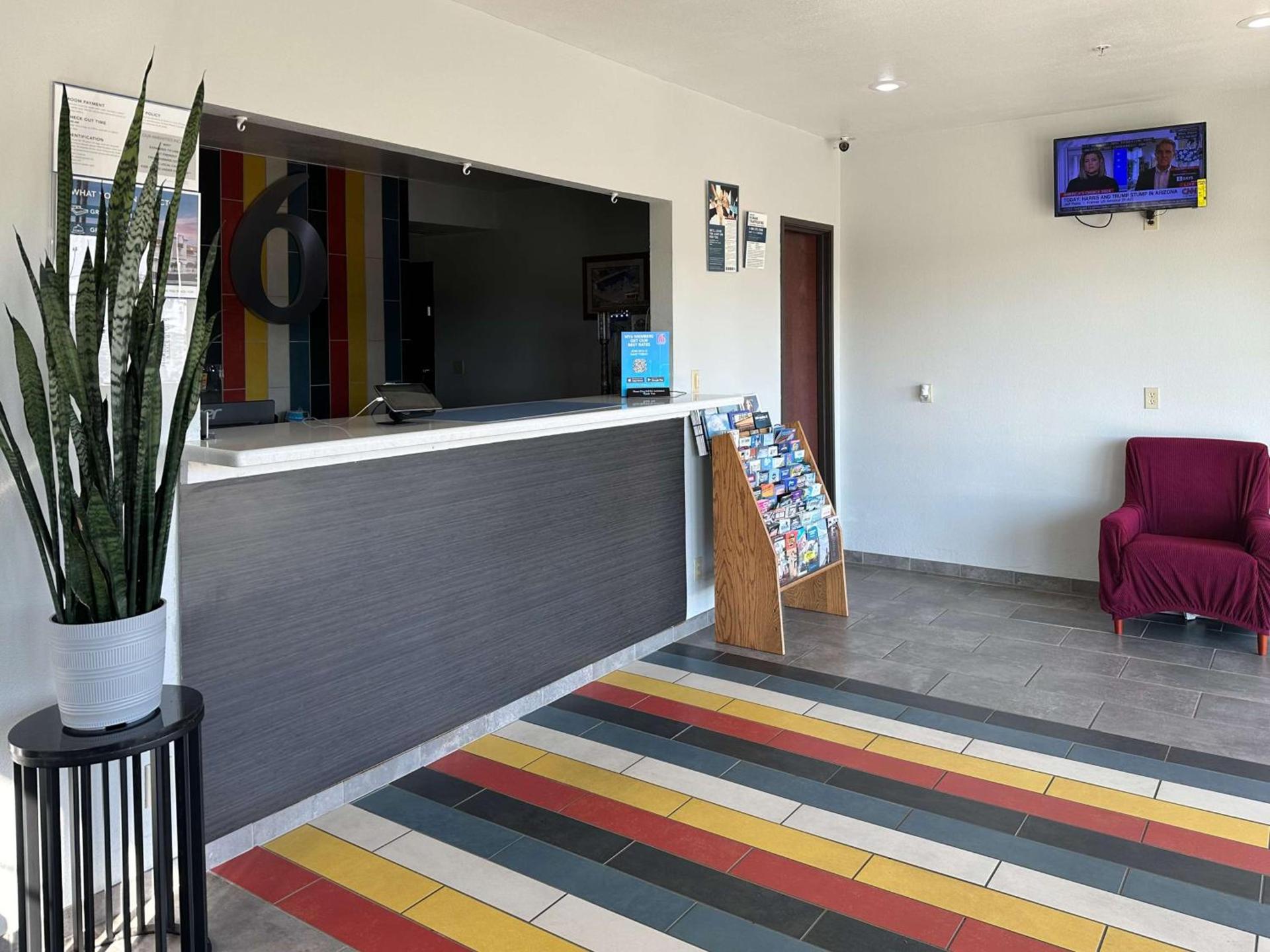 Motel 6-Atoka, OK photo 4