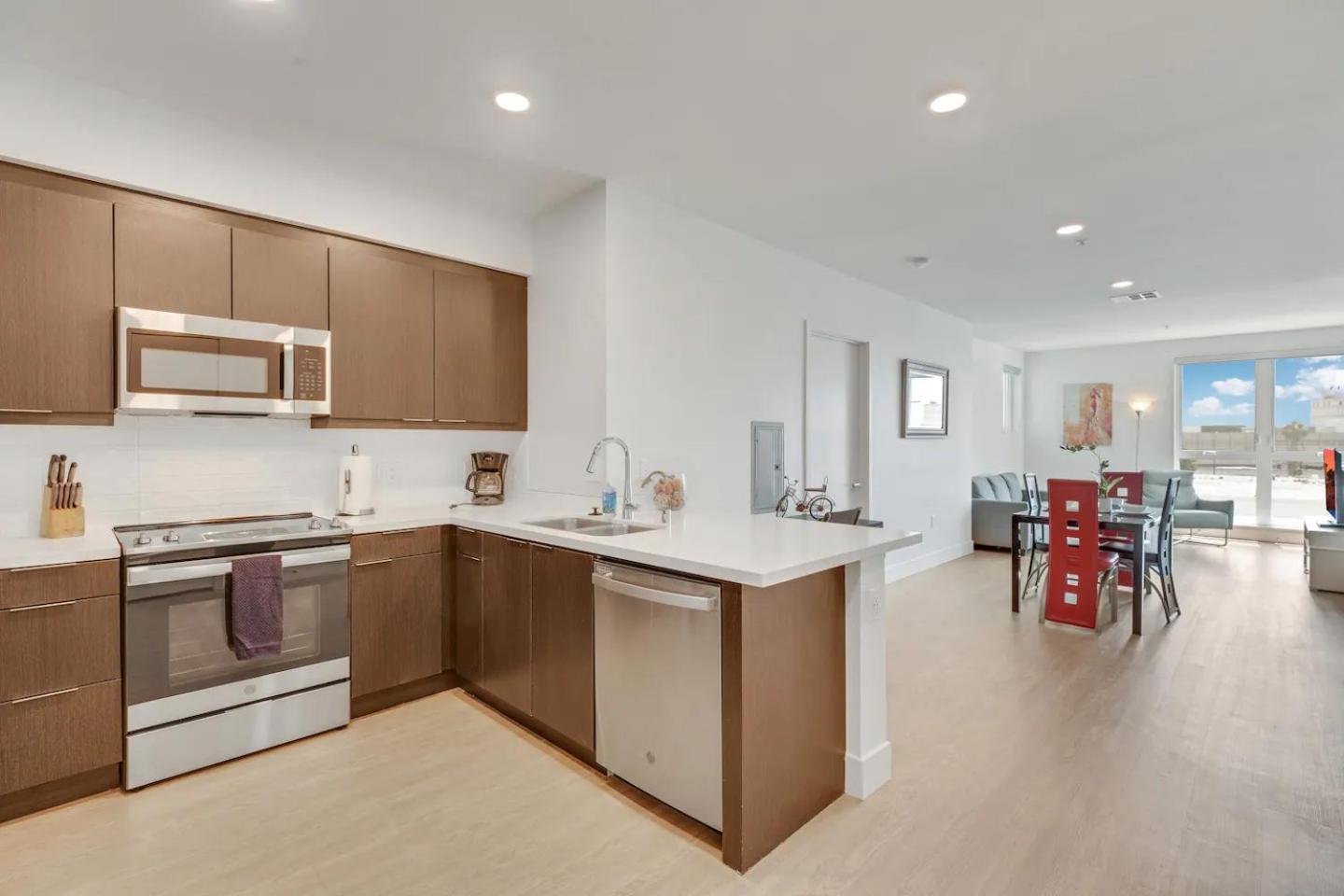 Apart Hotel near Dodgers Stadium photo 7