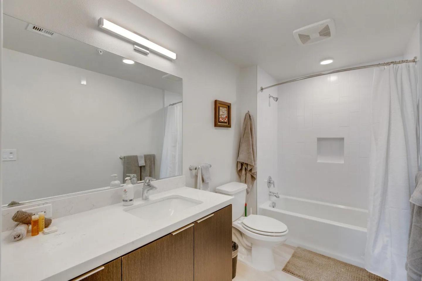 Apart Hotel near Dodgers Stadium photo 12