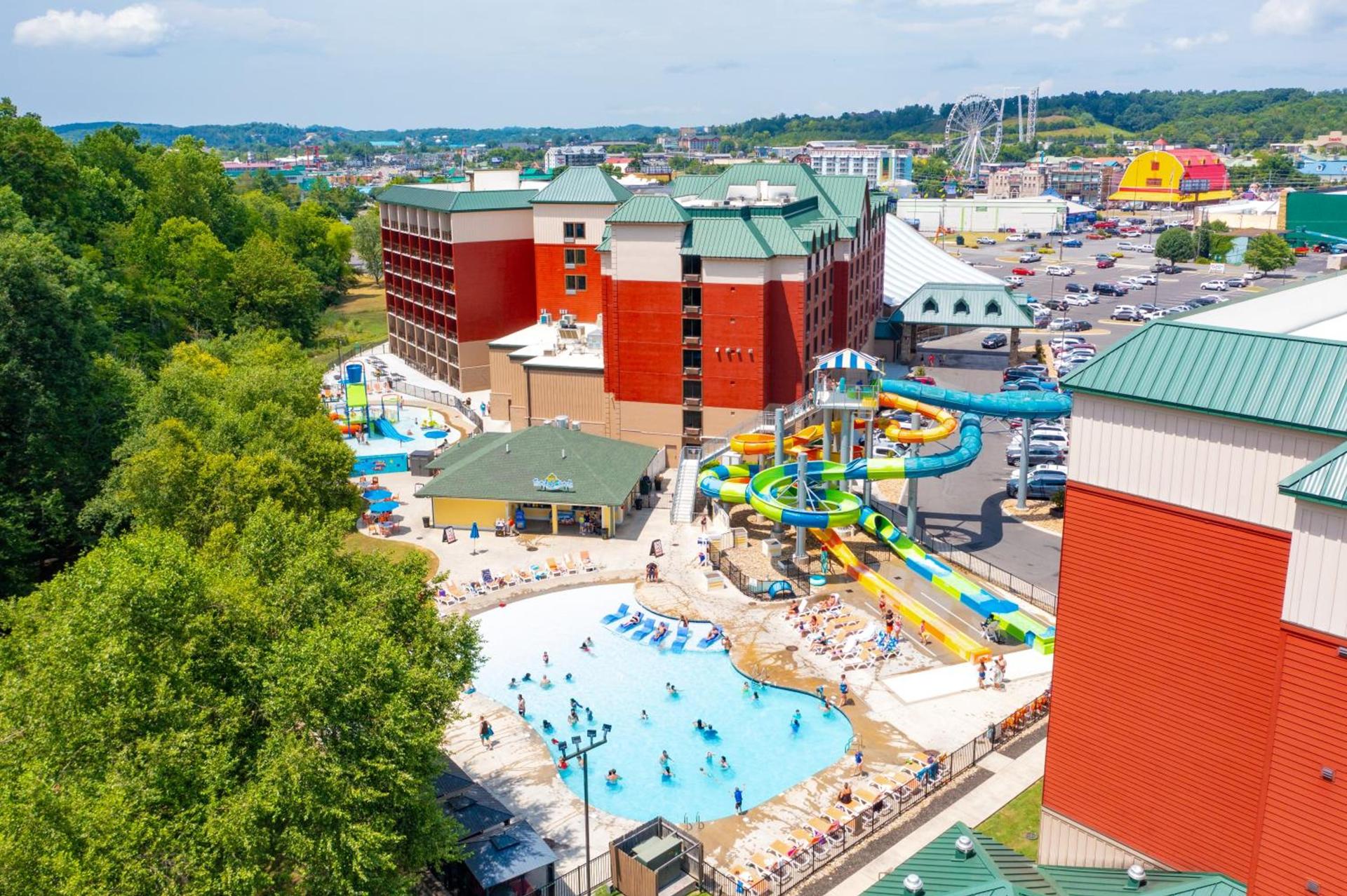 Country Cascades Waterpark Resort photo 4
