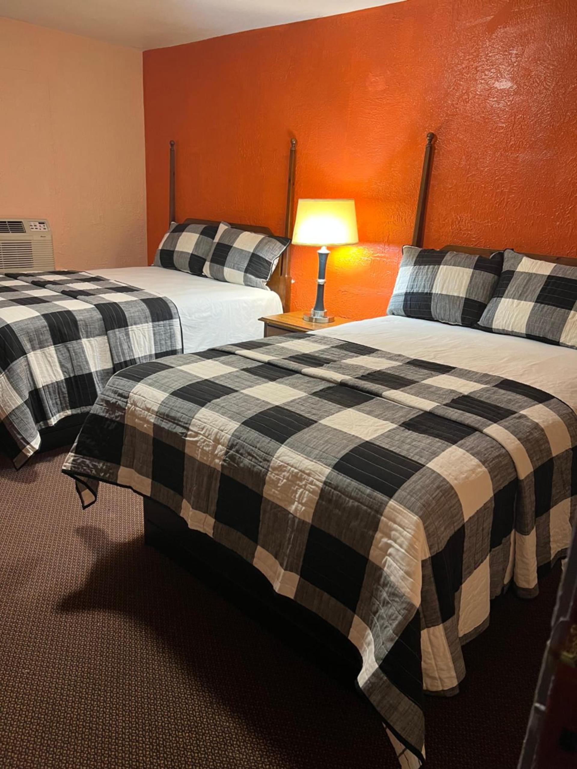 Budget Inn Fairfield photo 9