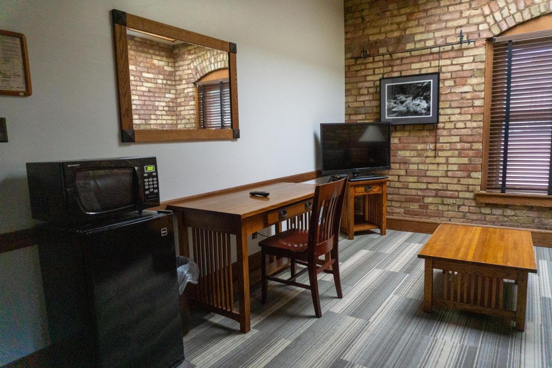 The Branch House & Suites By Gold Dust photo 11