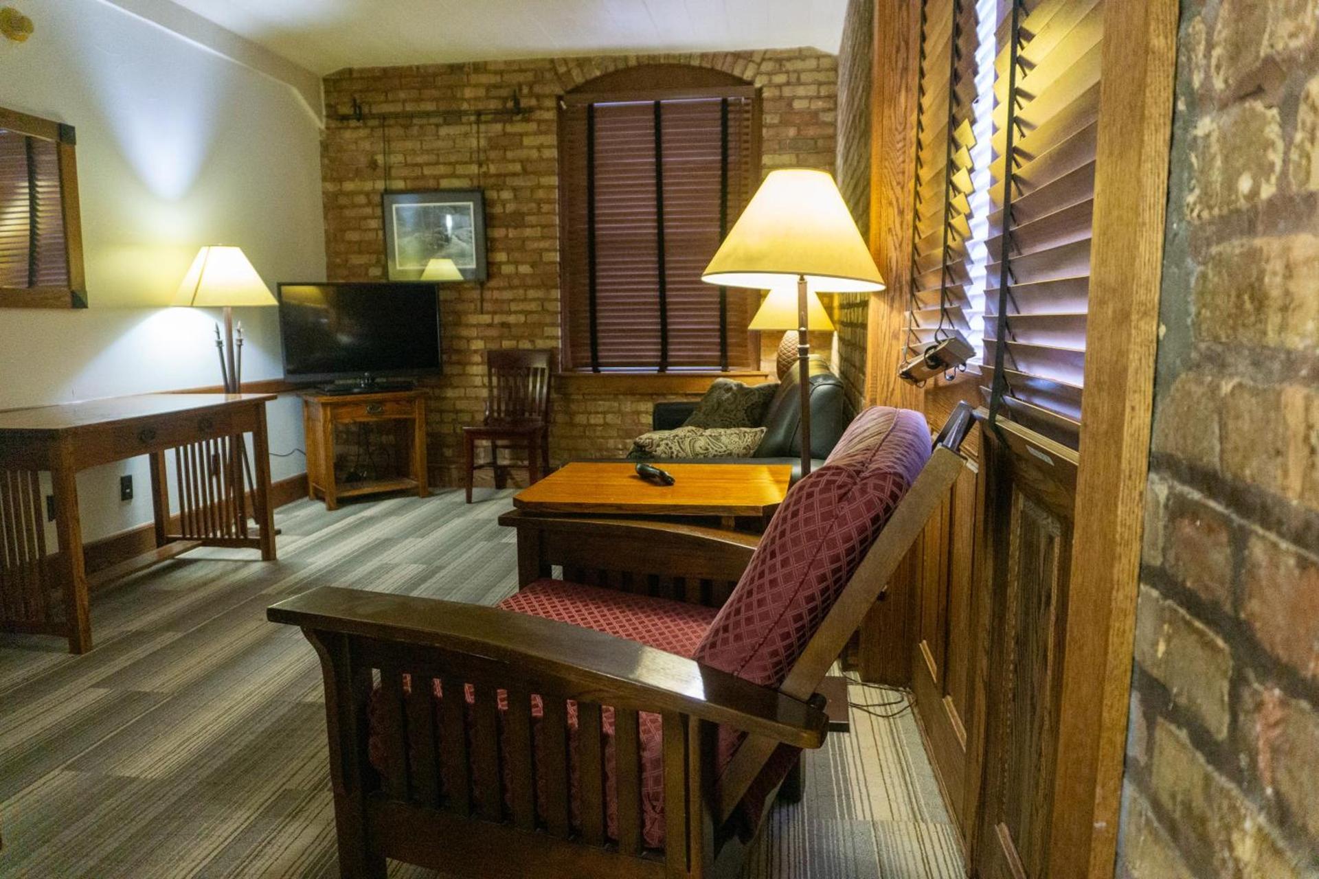 The Branch House & Suites By Gold Dust photo 6