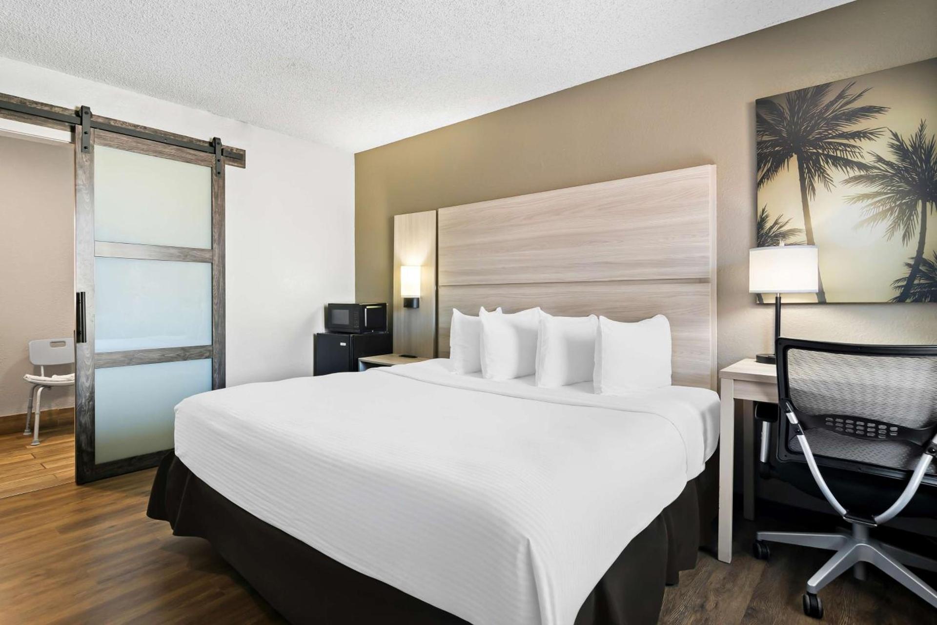 Best Western The Oasis at Joplin photo 17