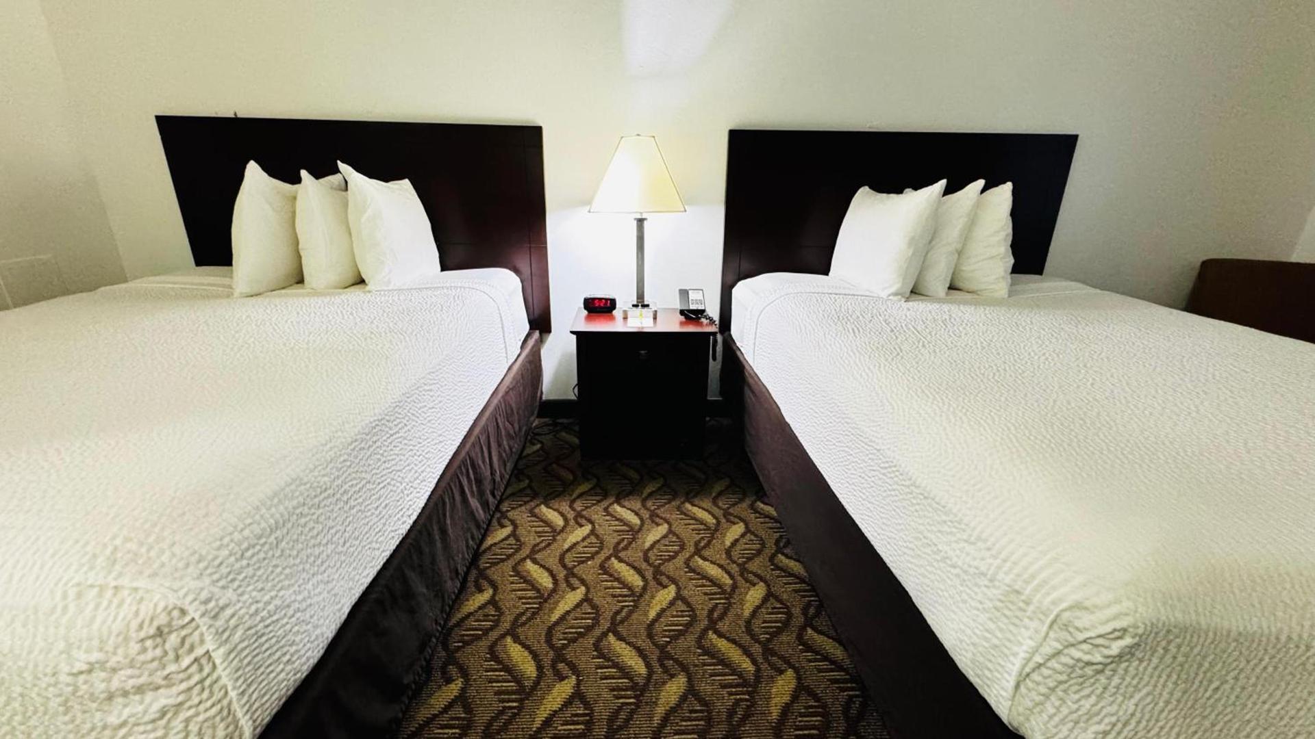 Days Inn by Wyndham North Platte photo 18
