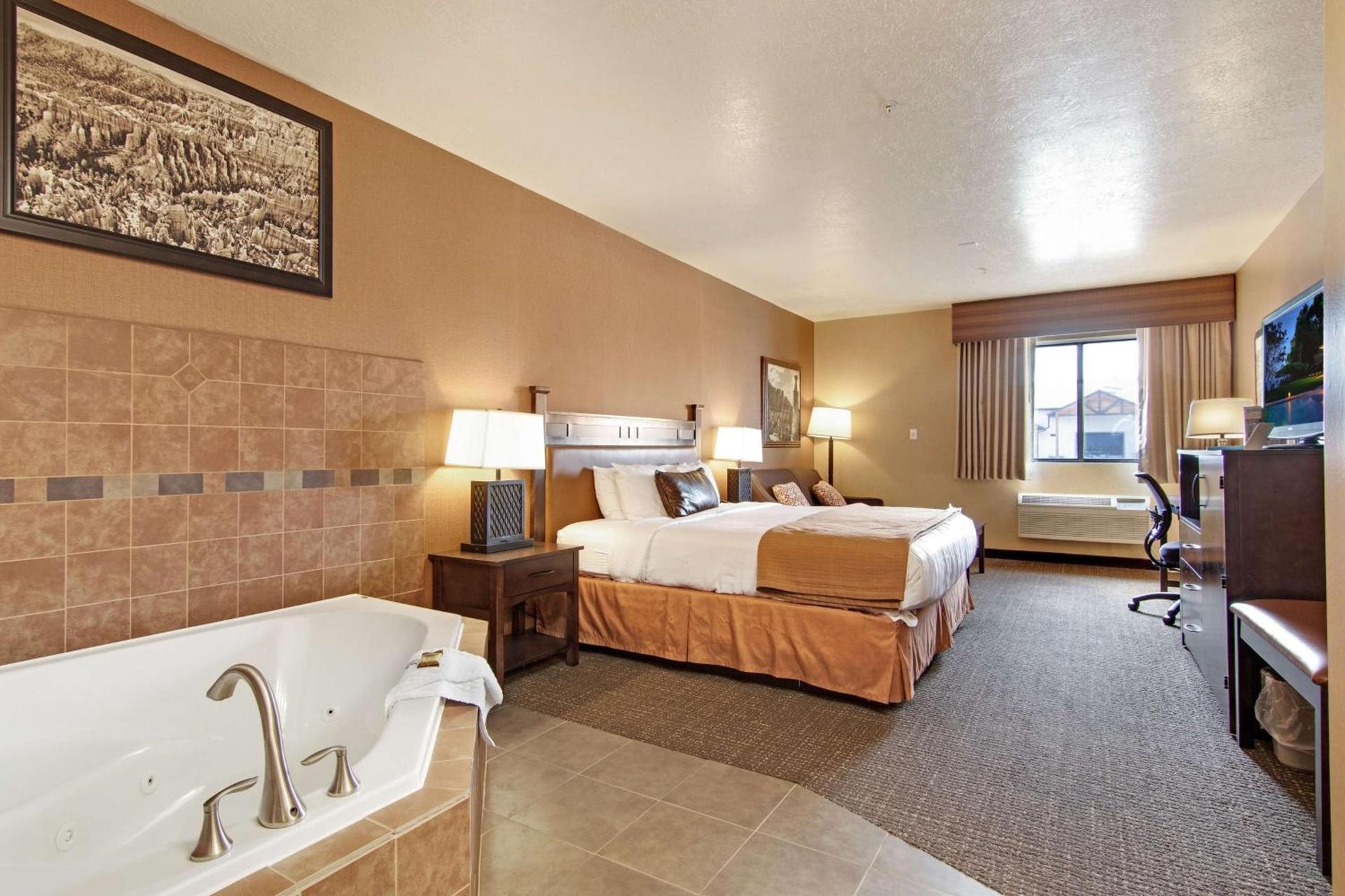 Best Western PLUS Ruby's Inn photo 3
