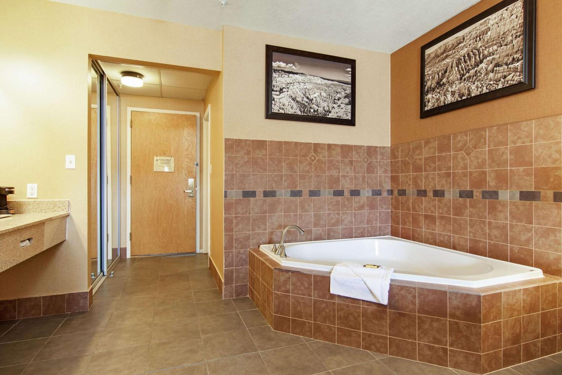 Best Western PLUS Ruby's Inn photo 19