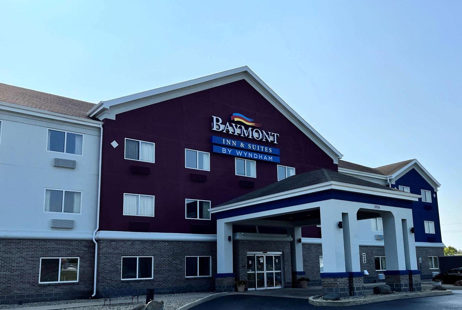 Baymont by Wyndham Indianapolis Northeast photo 3