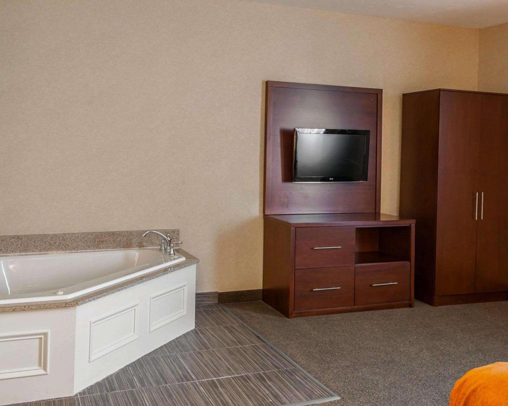 Spark by Hilton Indianapolis Northeast Fishers photo 30