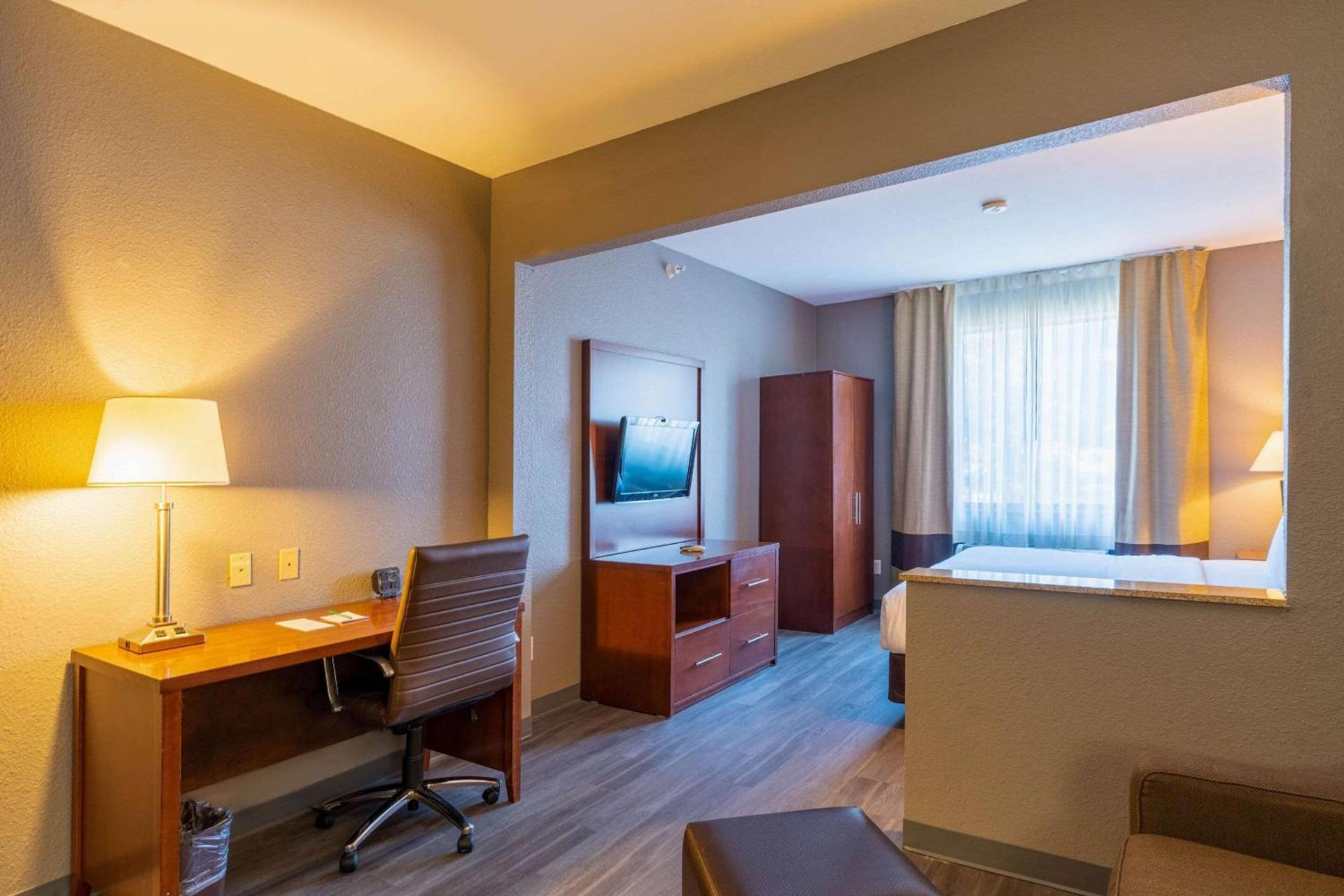 Spark by Hilton Indianapolis Northeast Fishers photo 39