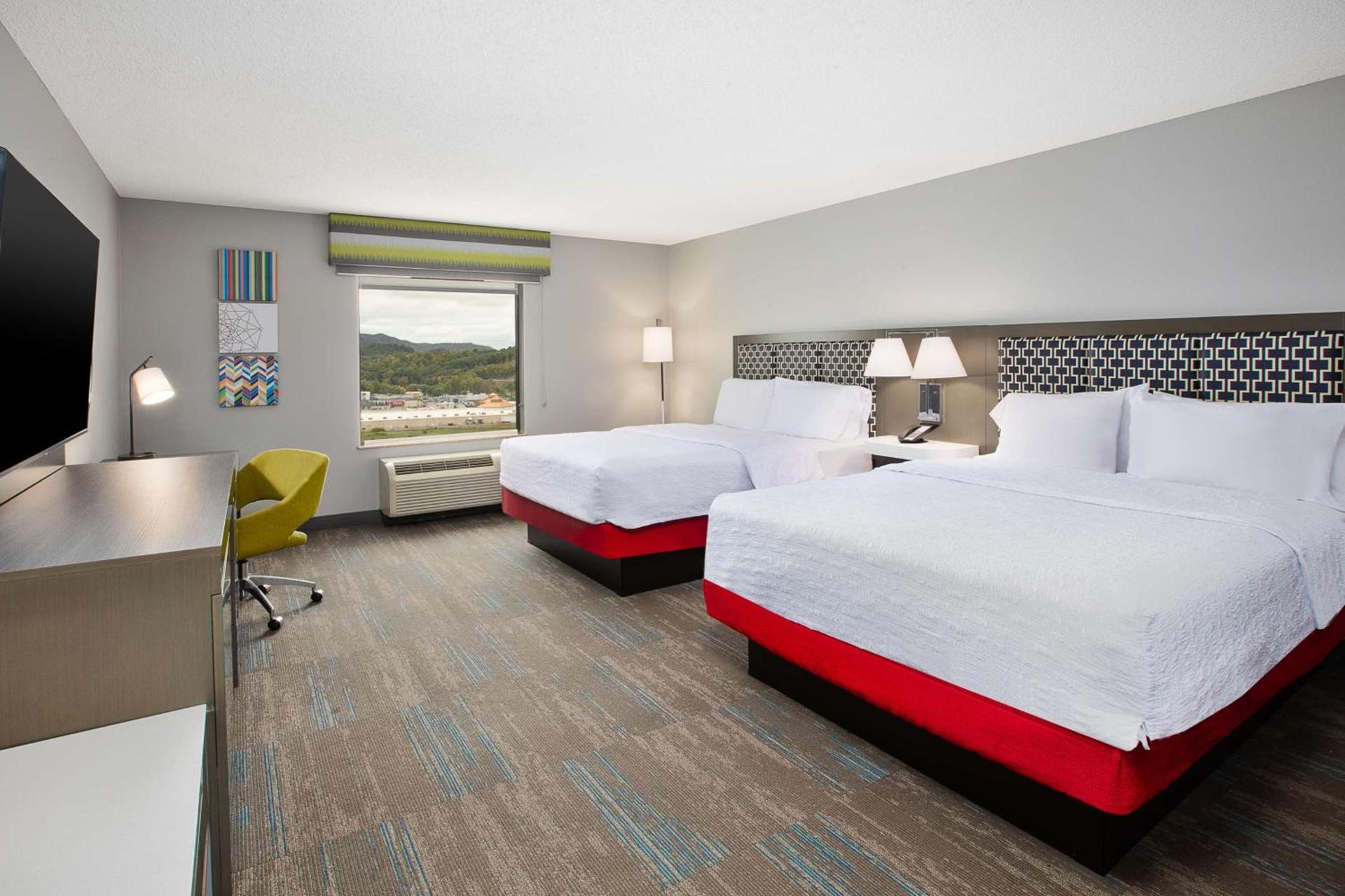 Hampton Inn Elkins photo 37