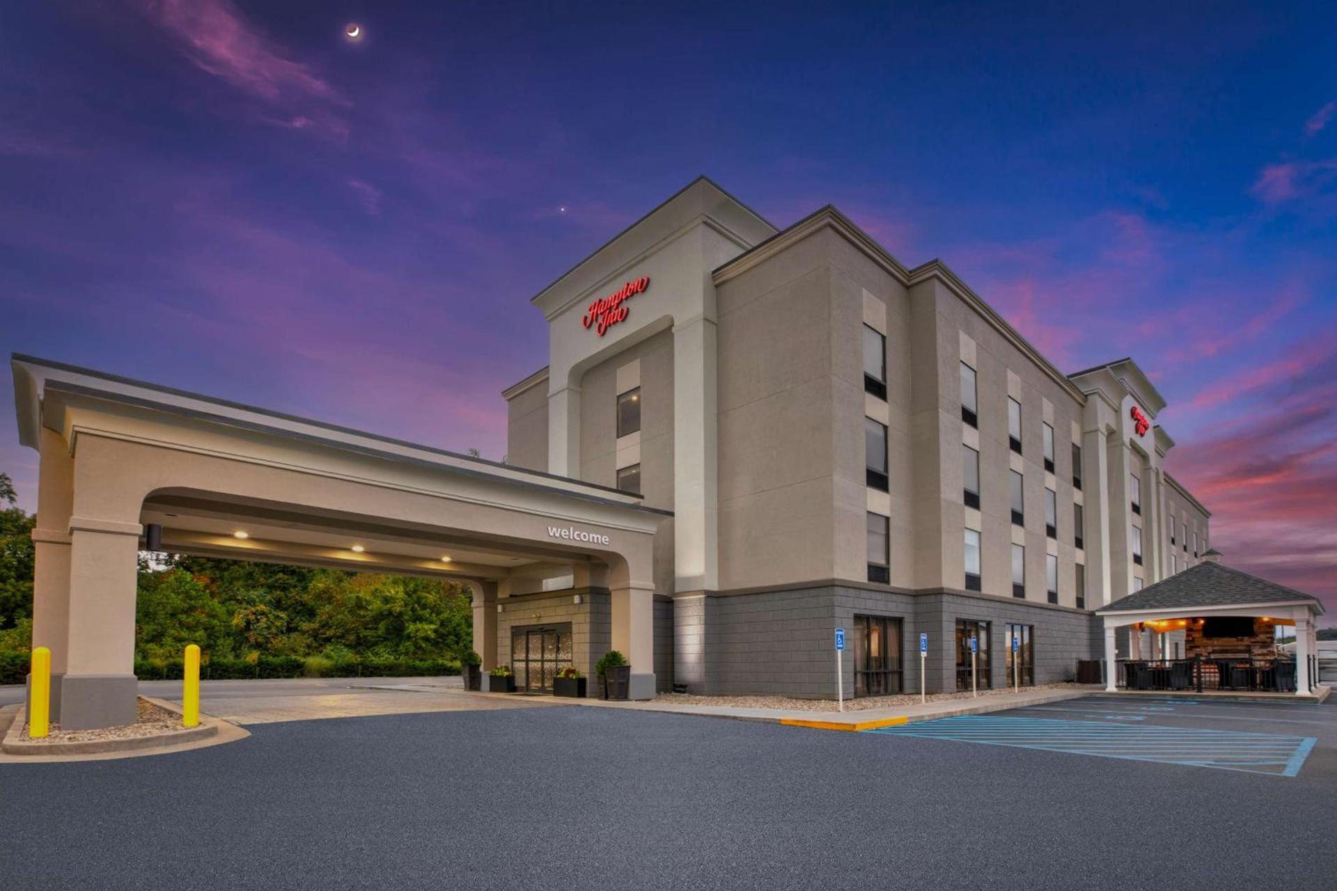 Hampton Inn Elkins photo 41