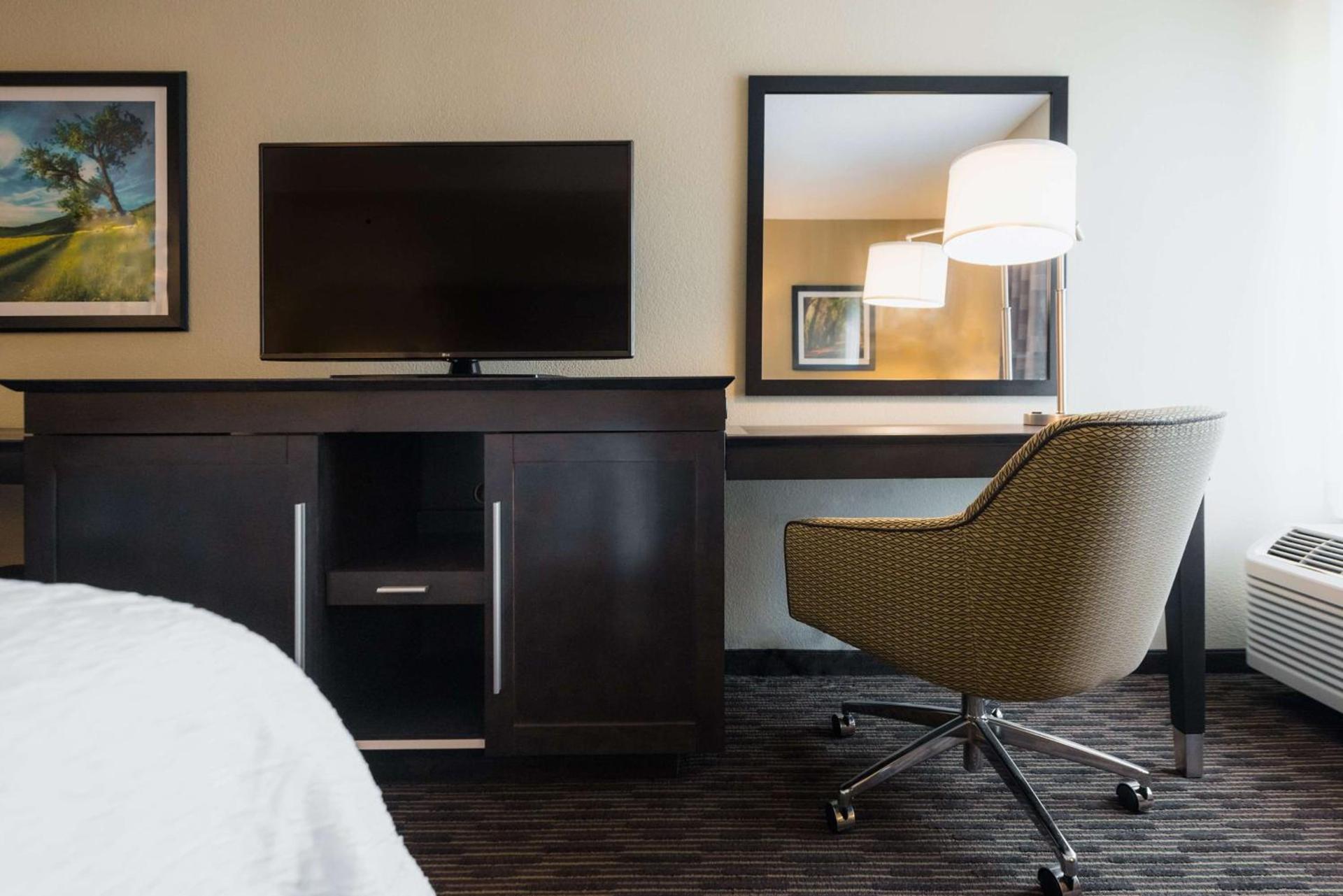 Hampton Inn Meridian photo 6