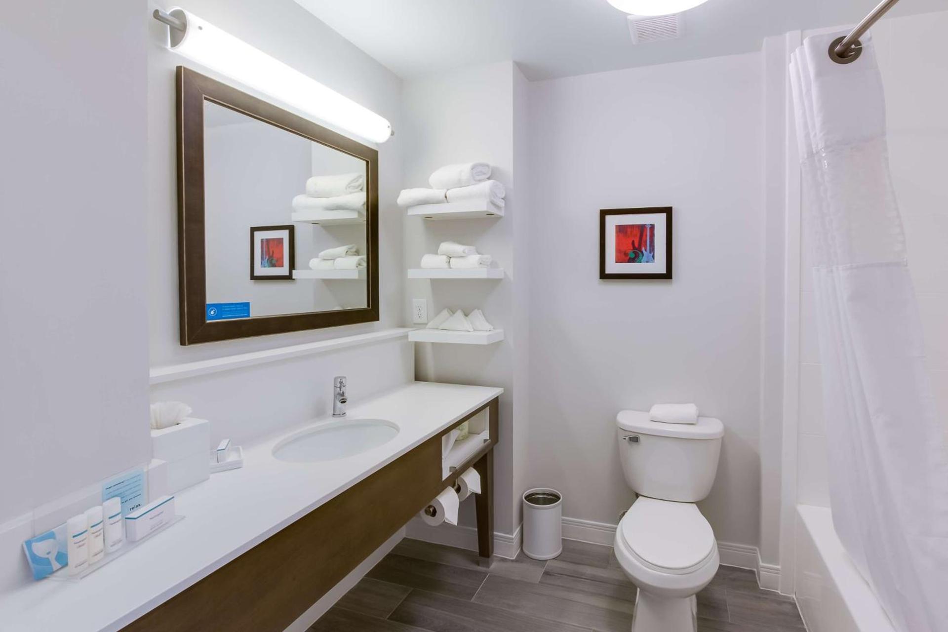 Hampton Inn White House photo 41