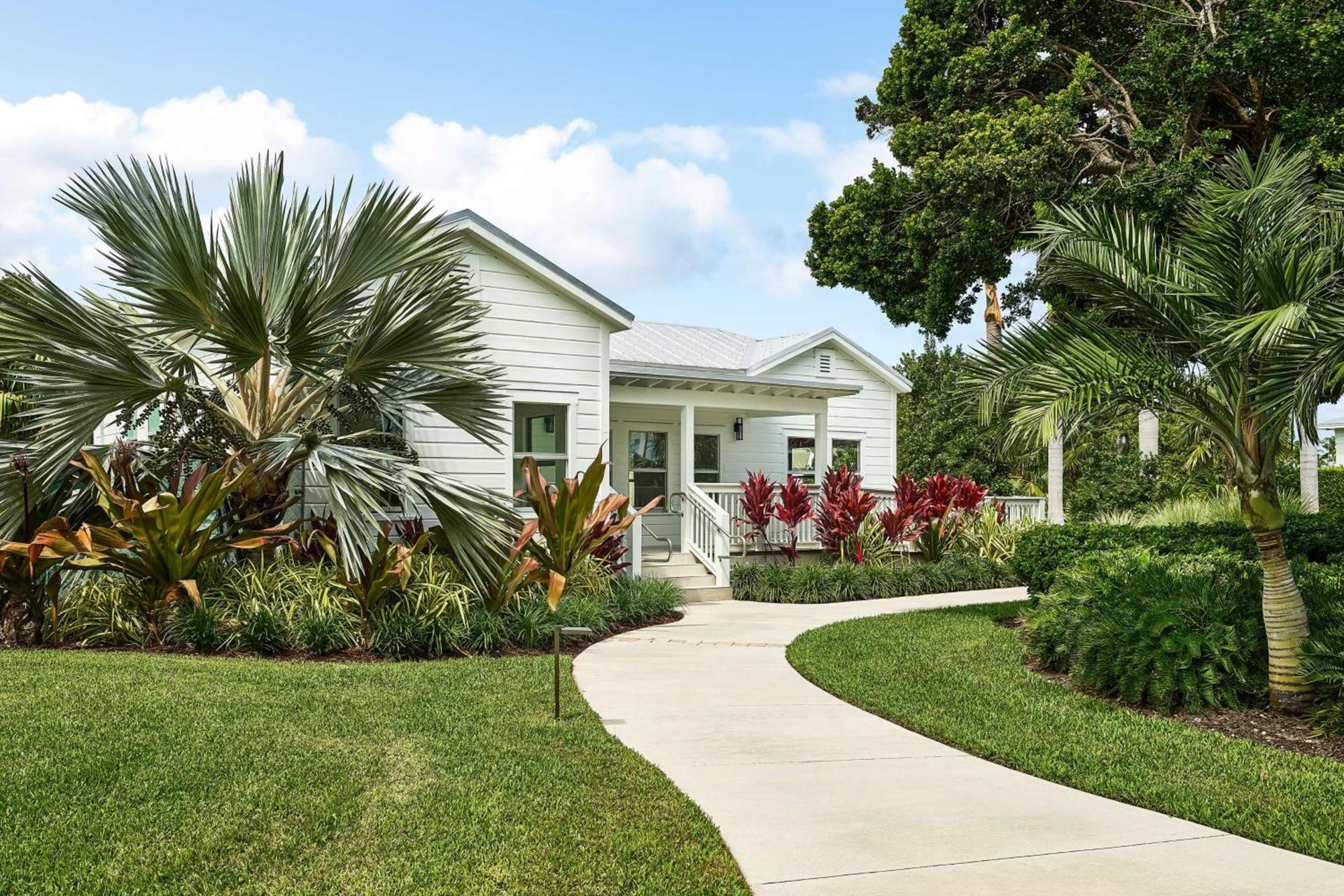 Faro Blanco Resort Marathon Florida Keys, Curio by Hilton — hotel in Marathon