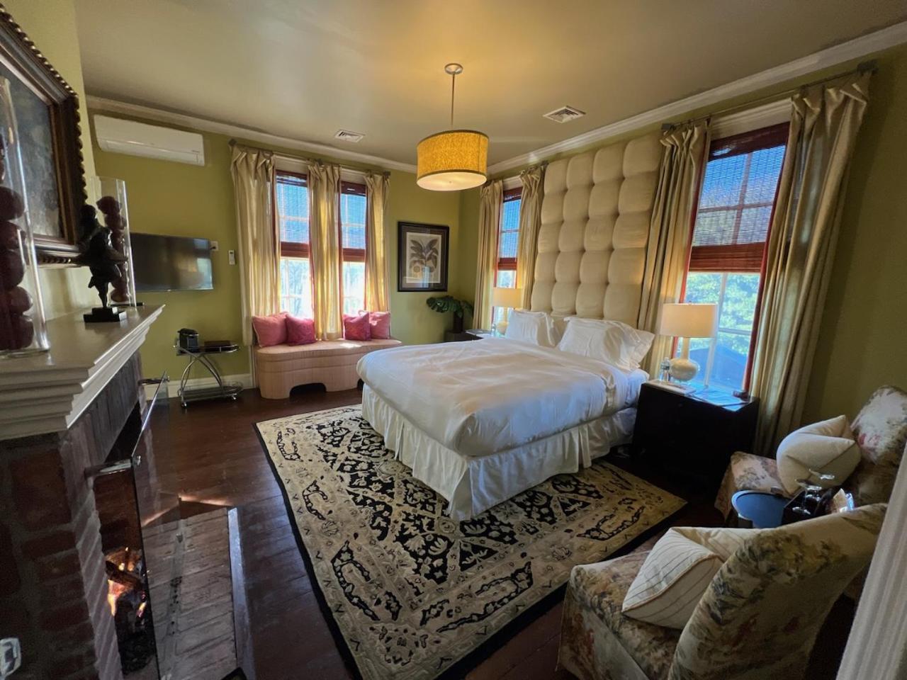 Jedediah Hawkins Inn photo 17