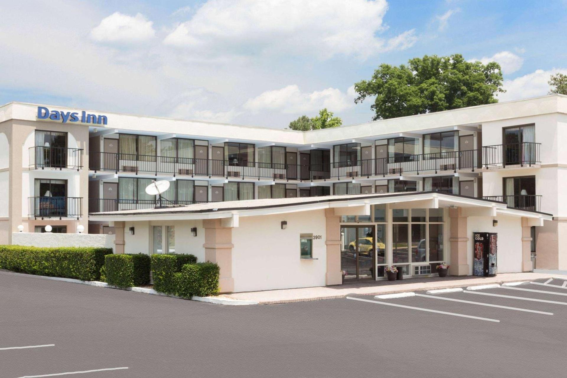 Motel 6 Raleigh, NC – Downtown South photo 3