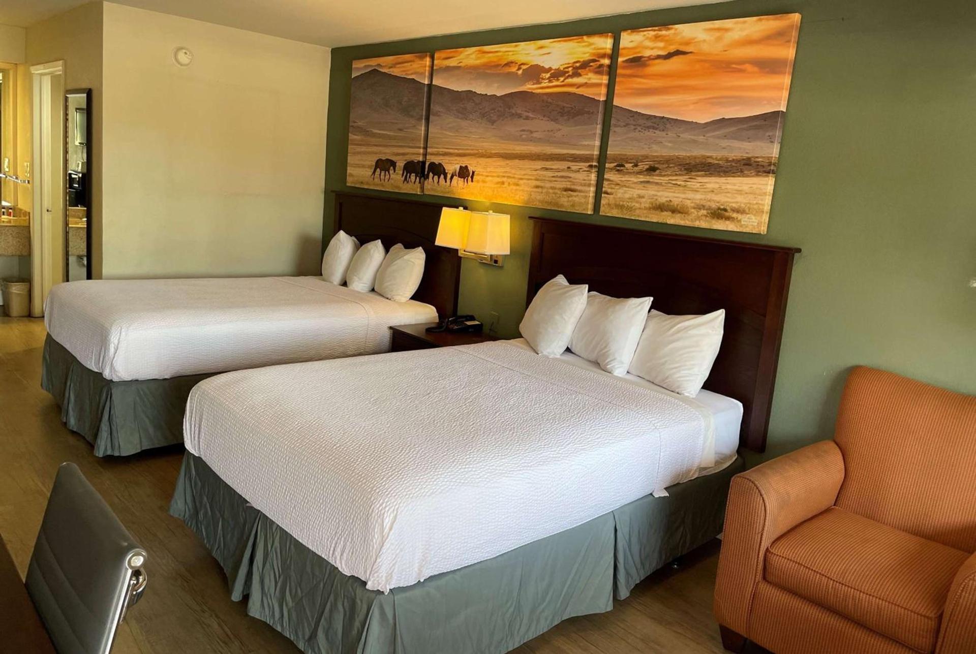 Days Inn by Wyndham Nacogdoches/SFA University/Downtown photo 10