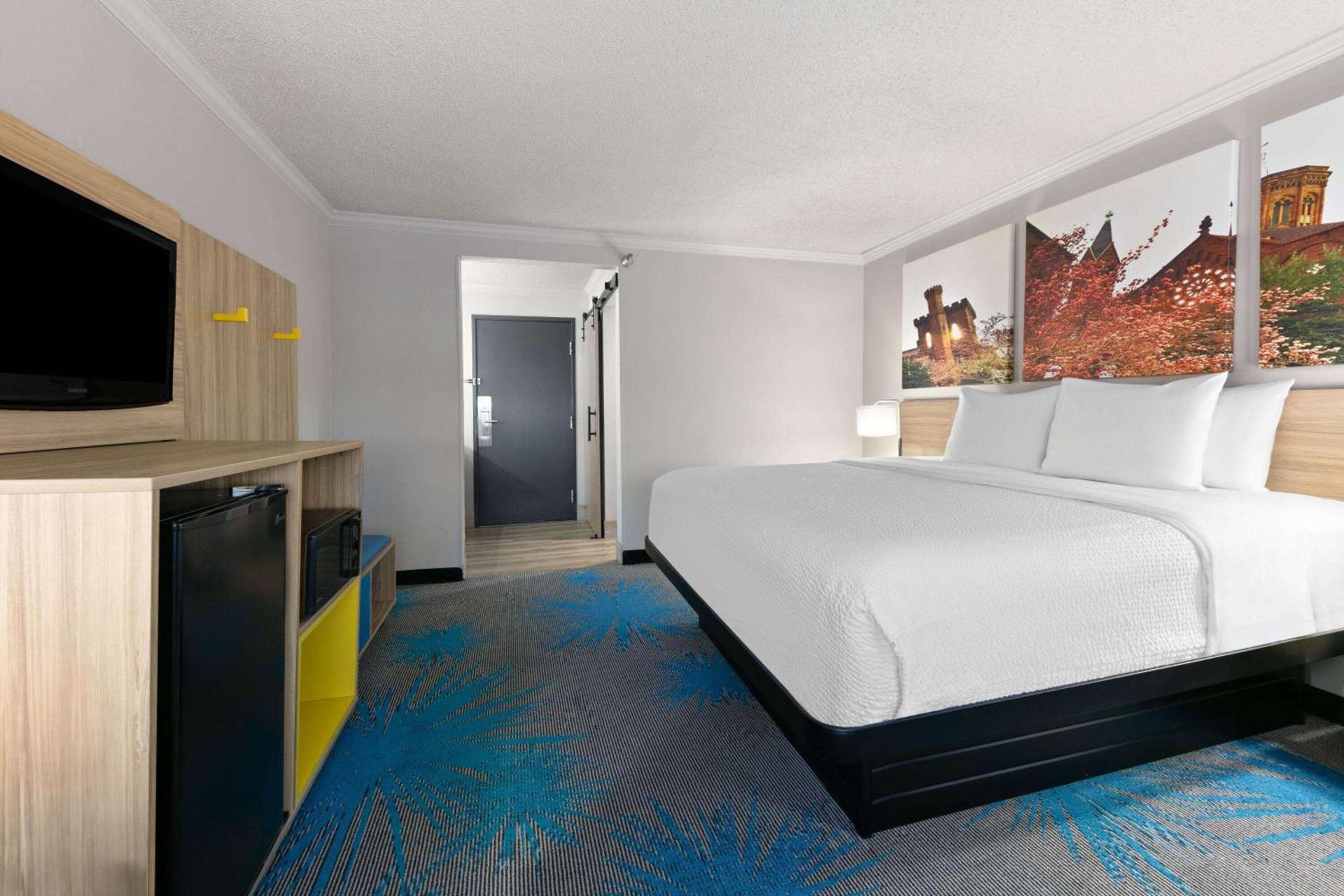 Days Inn by Wyndham Fort Smith photo 15