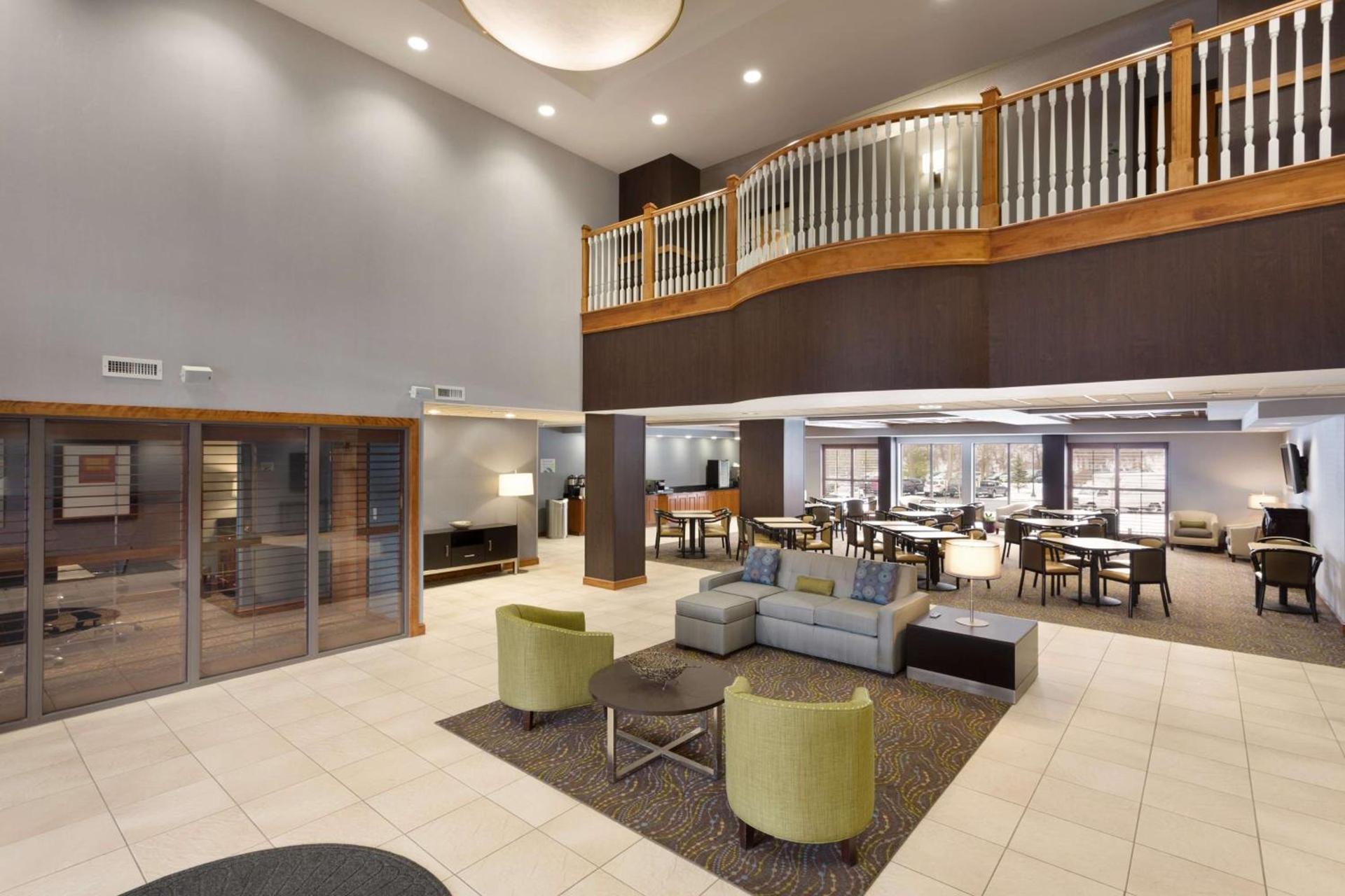 Wingate by Wyndham Sylvania-Toledo photo 6