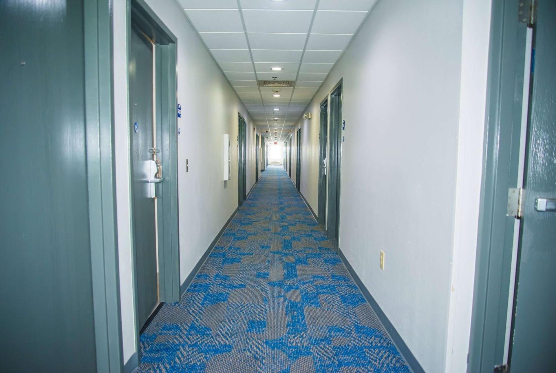 Microtel Inn & Suites by Wyndham Daphne photo 18