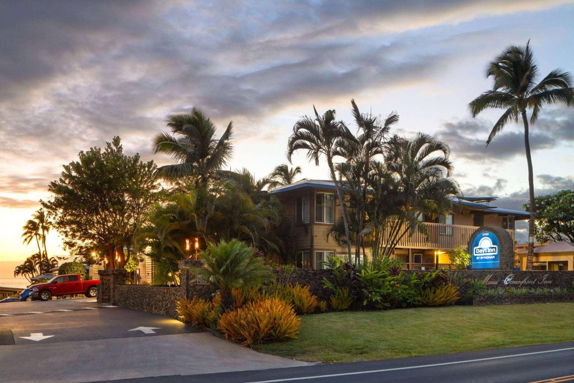 Days Inn by Wyndham Maui Oceanfront photo 3