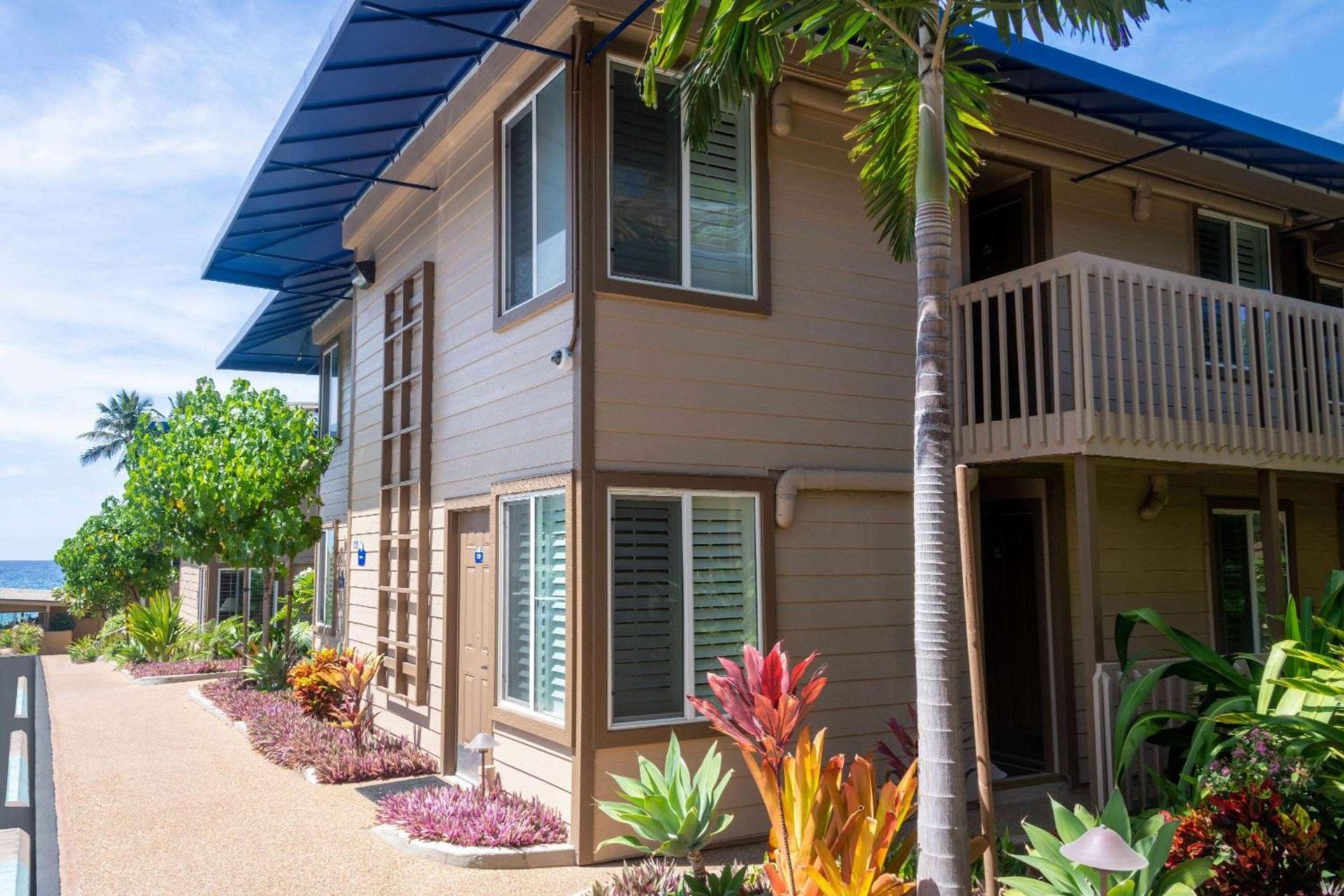 Days Inn by Wyndham Maui Oceanfront photo 6