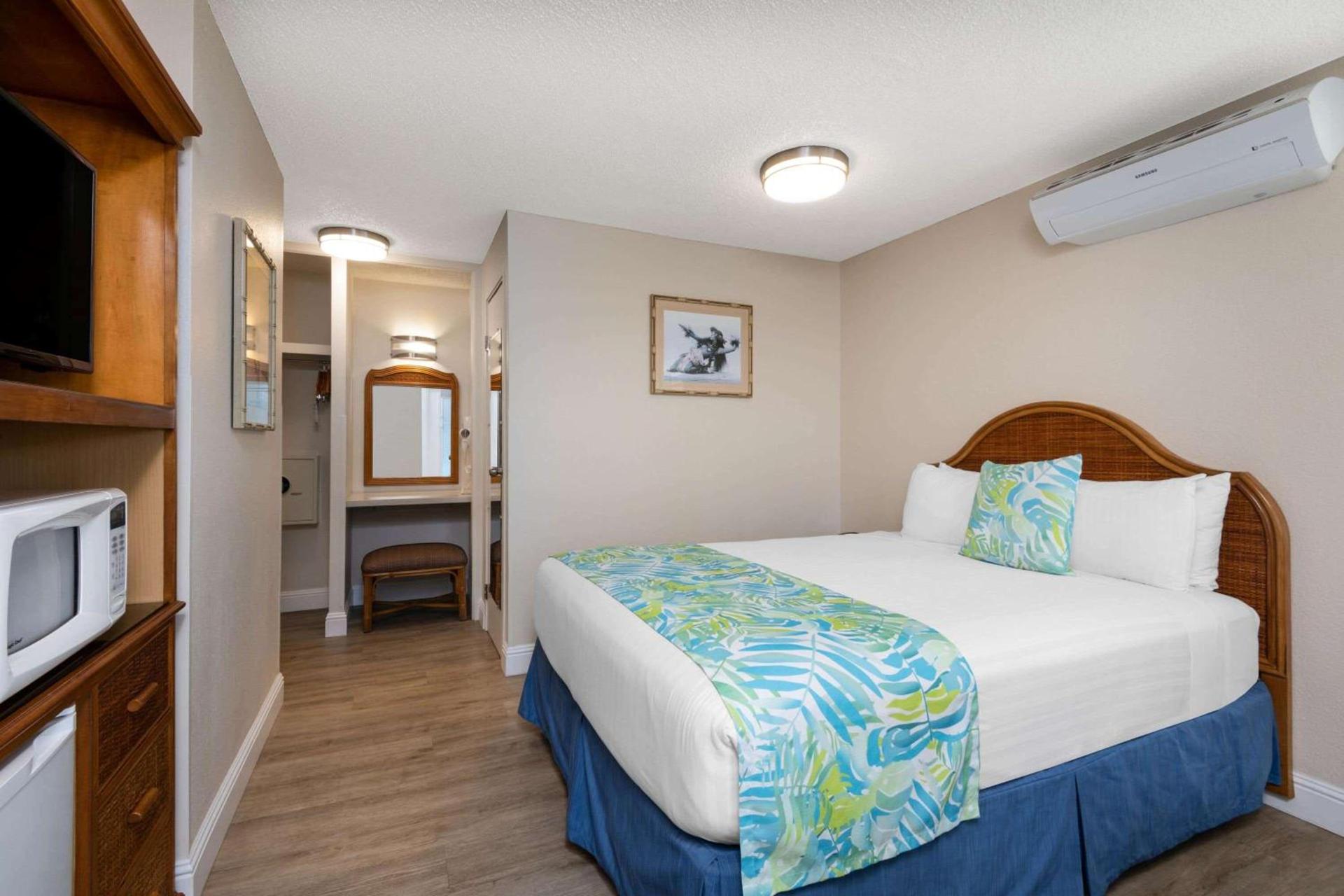 Days Inn by Wyndham Maui Oceanfront photo 11