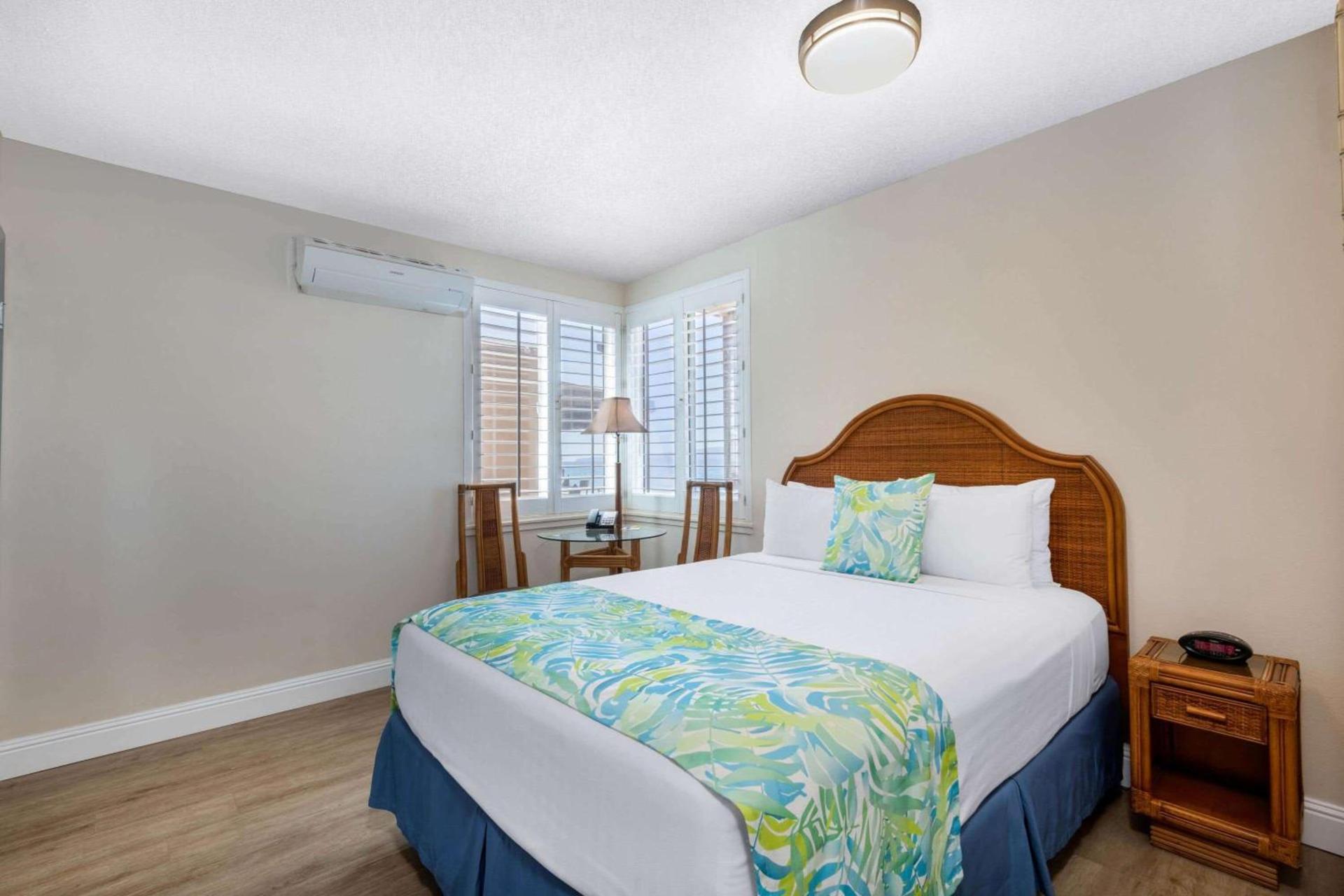 Days Inn by Wyndham Maui Oceanfront photo 17