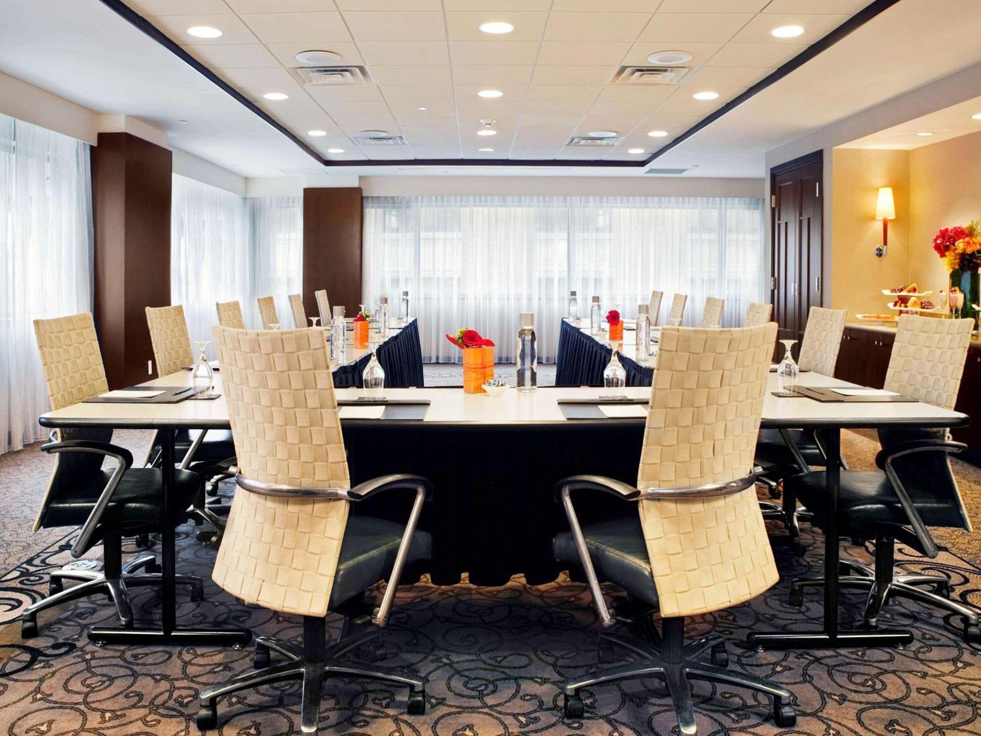 Sofitel Philadelphia at Rittenhouse Square photo 83