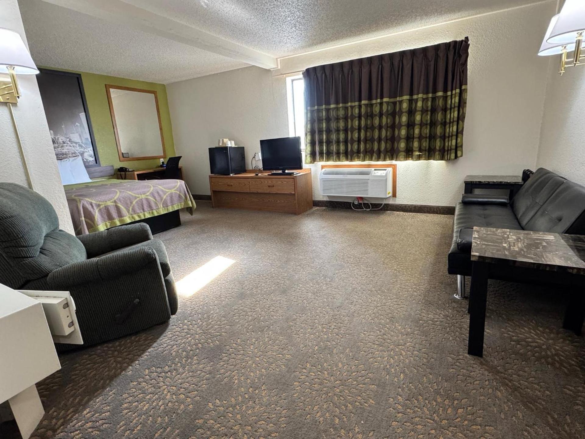 Super 8 by Wyndham Mokena/Frankfort /I-80 photo 23