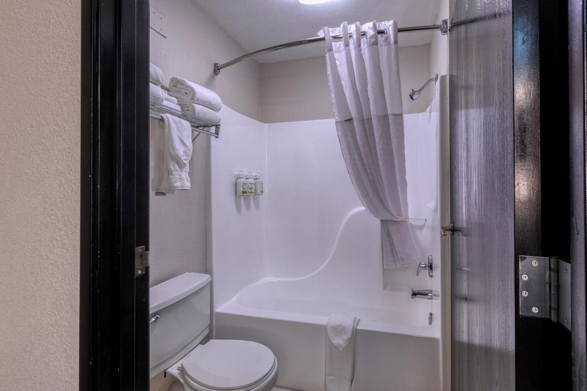 Baymont by Wyndham Casa Grande photo 15
