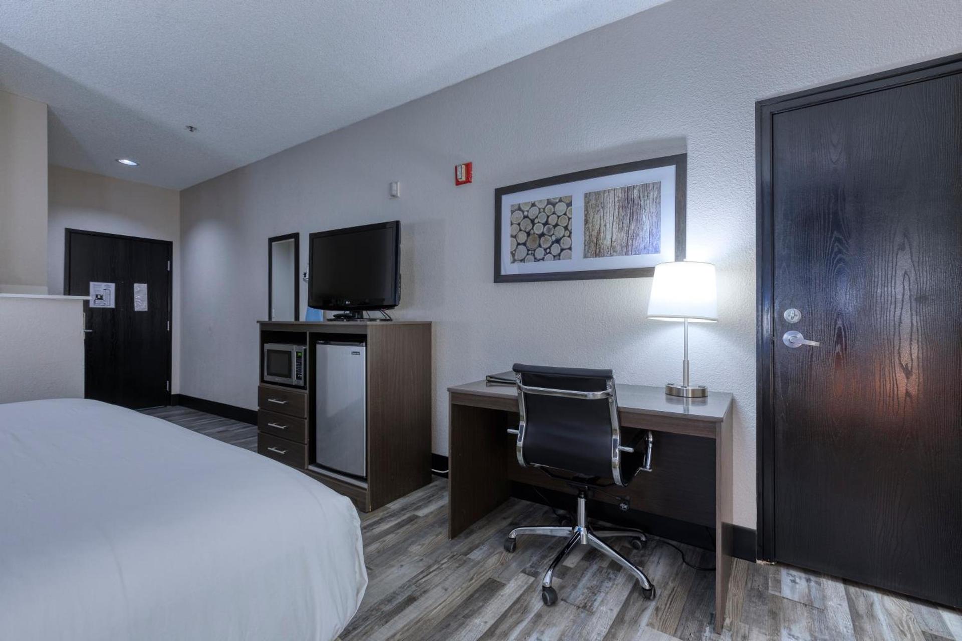 Baymont by Wyndham Casa Grande photo 65