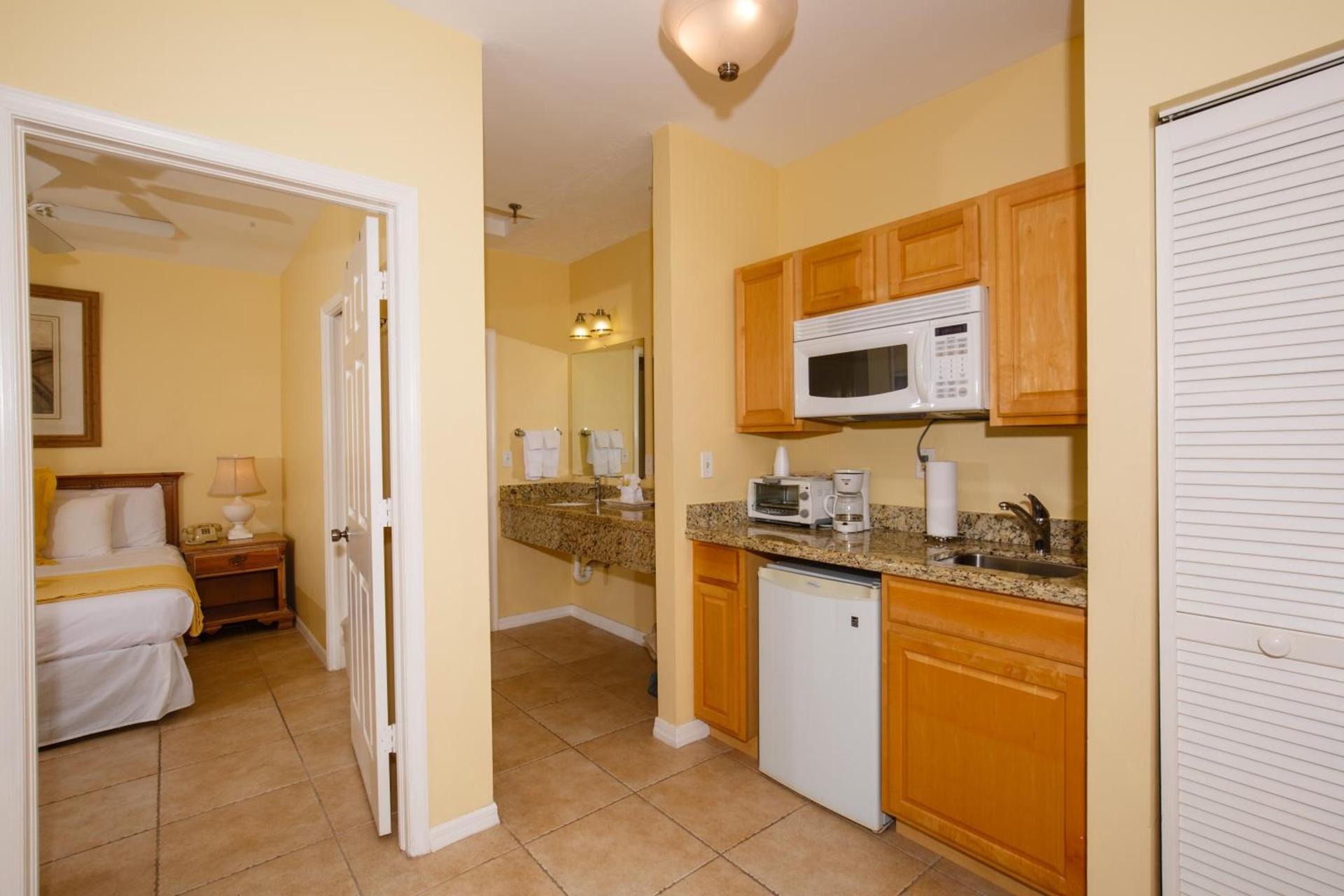 Naples Garden Inn photo 7